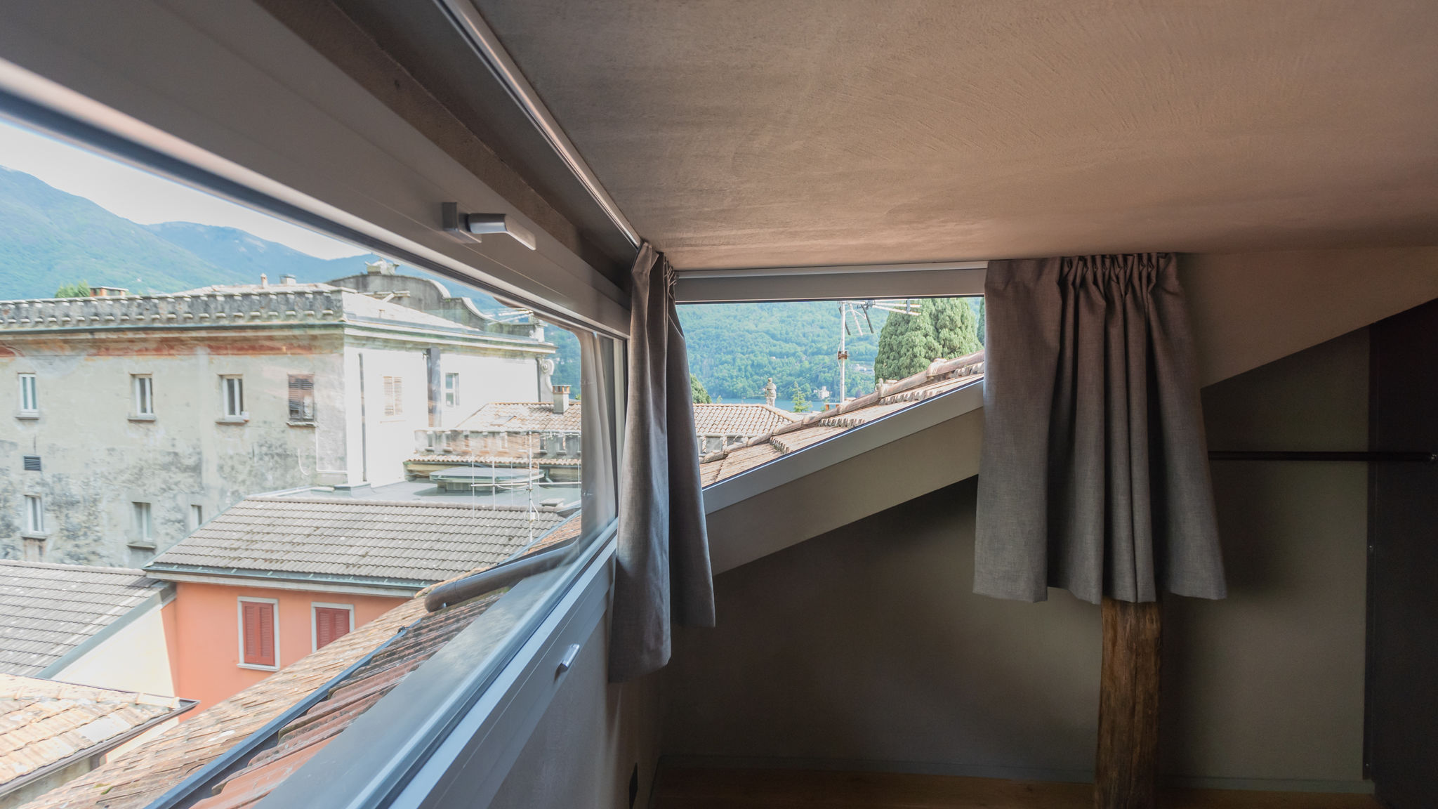 Italianway Carate Urio Urio's Castle Suites