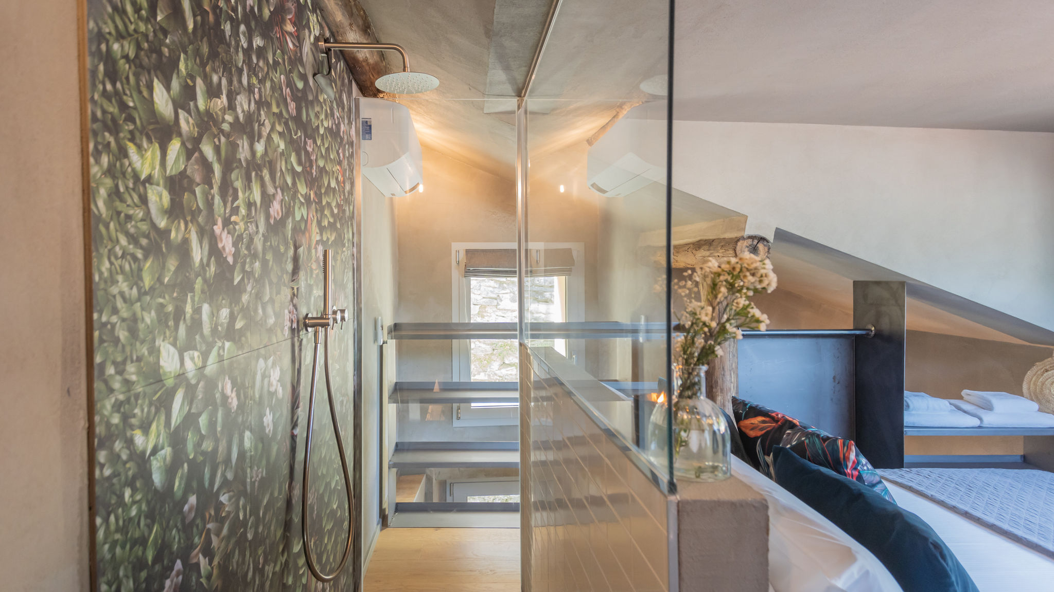 Italianway Carate Urio Urio's Castle Suites