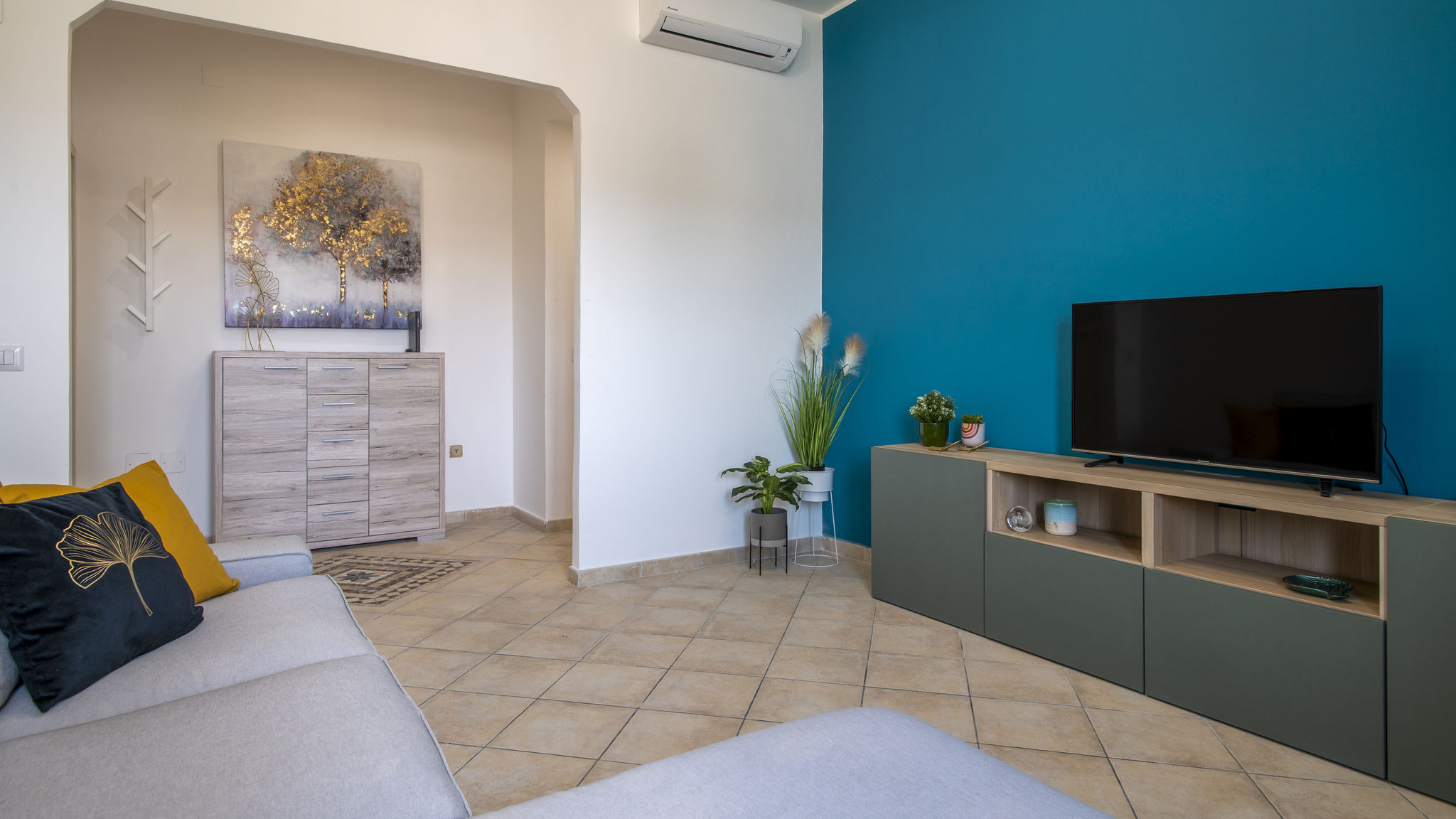 Italianway Sassari Sardinia Re - Emerald House