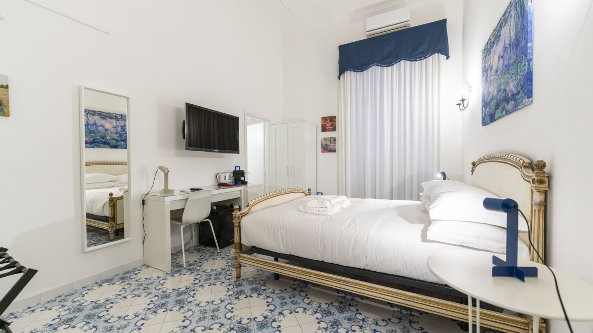 MyBnb Napoli Marina Rooms - Monet