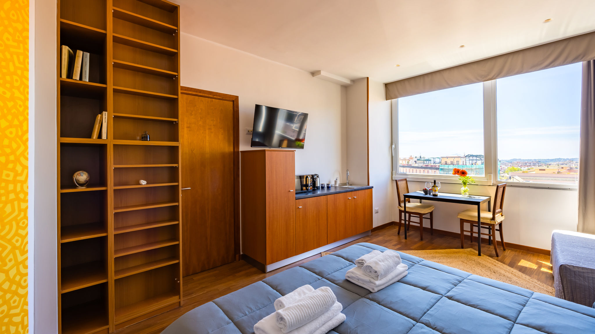 Napoliapartments.it (per Apt commercializzati) Napoli Chiave di Fuga - Tripla Superior - Camera 2