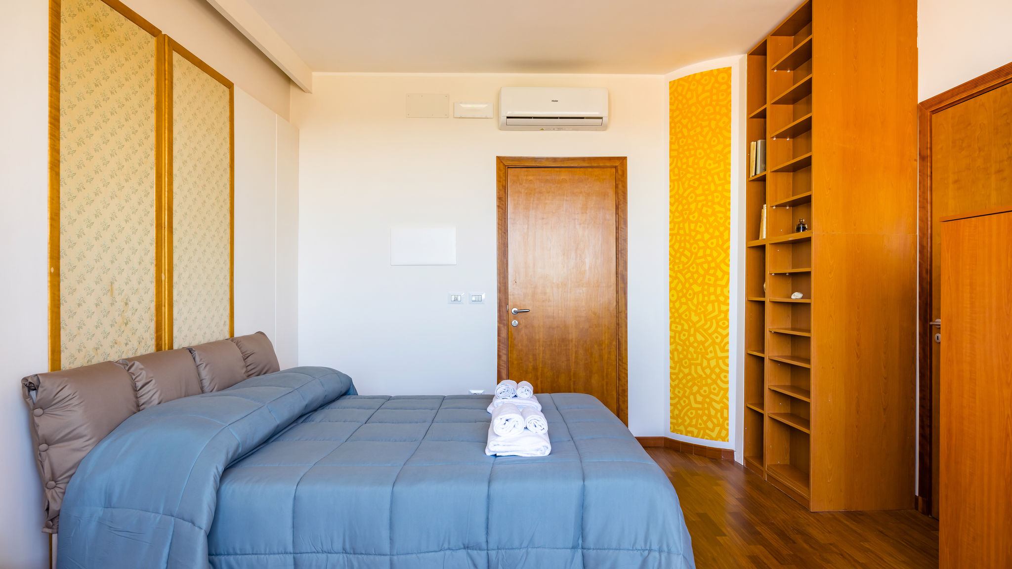 Napoliapartments.it (per Apt commercializzati) Napoli Chiave di Fuga - Tripla Superior - Camera 2