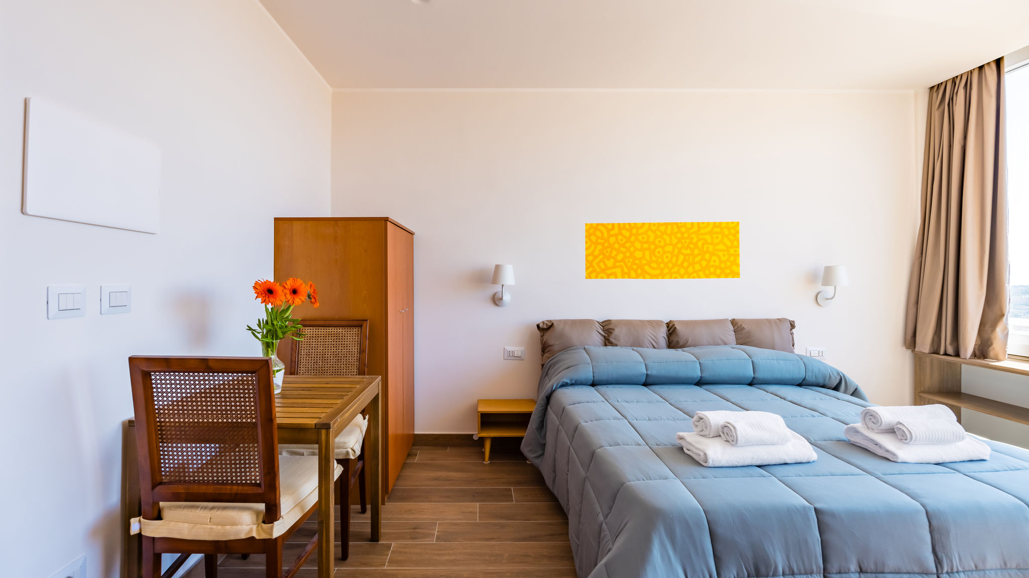Napoliapartments.it (per Apt commercializzati) Napoli Chiave di Fuga - Doppia Superior -  Camera 4