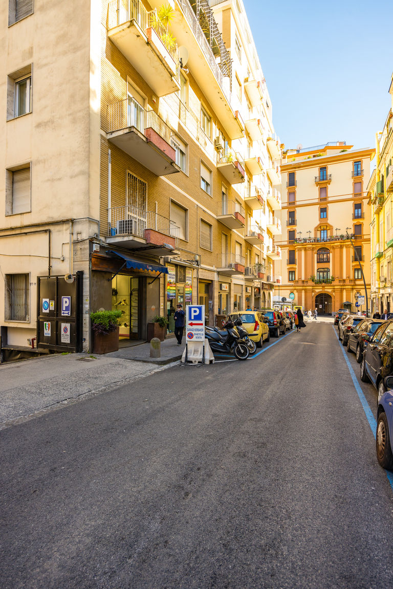 Napoliapartments.it (per Apt commercializzati) Napoli Chiave di Fuga - Doppia Superior -  Camera 4