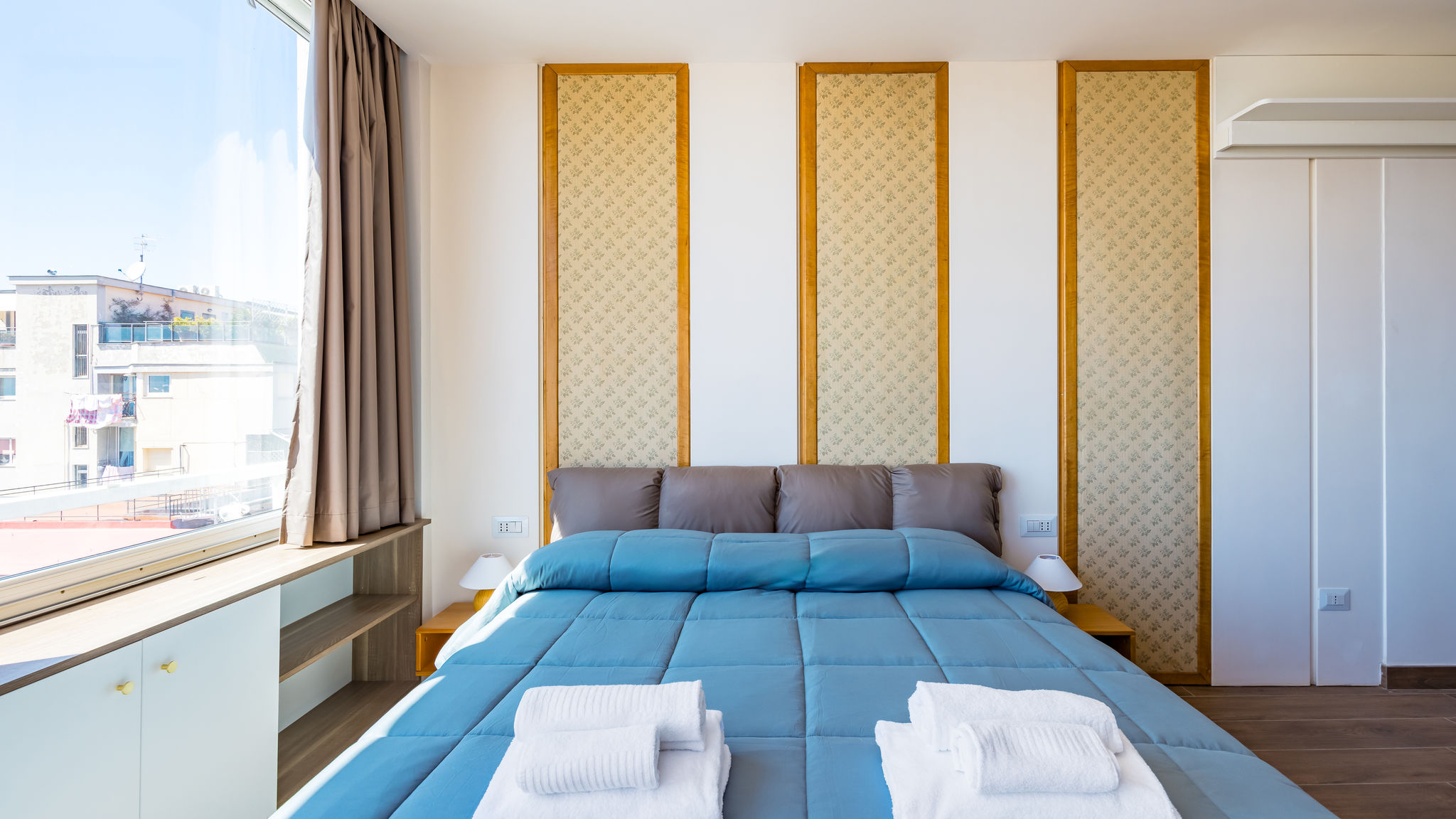 Napoliapartments.it (per Apt commercializzati) Napoli Chiave di Fuga - Doppia Deluxe -  Camera 5