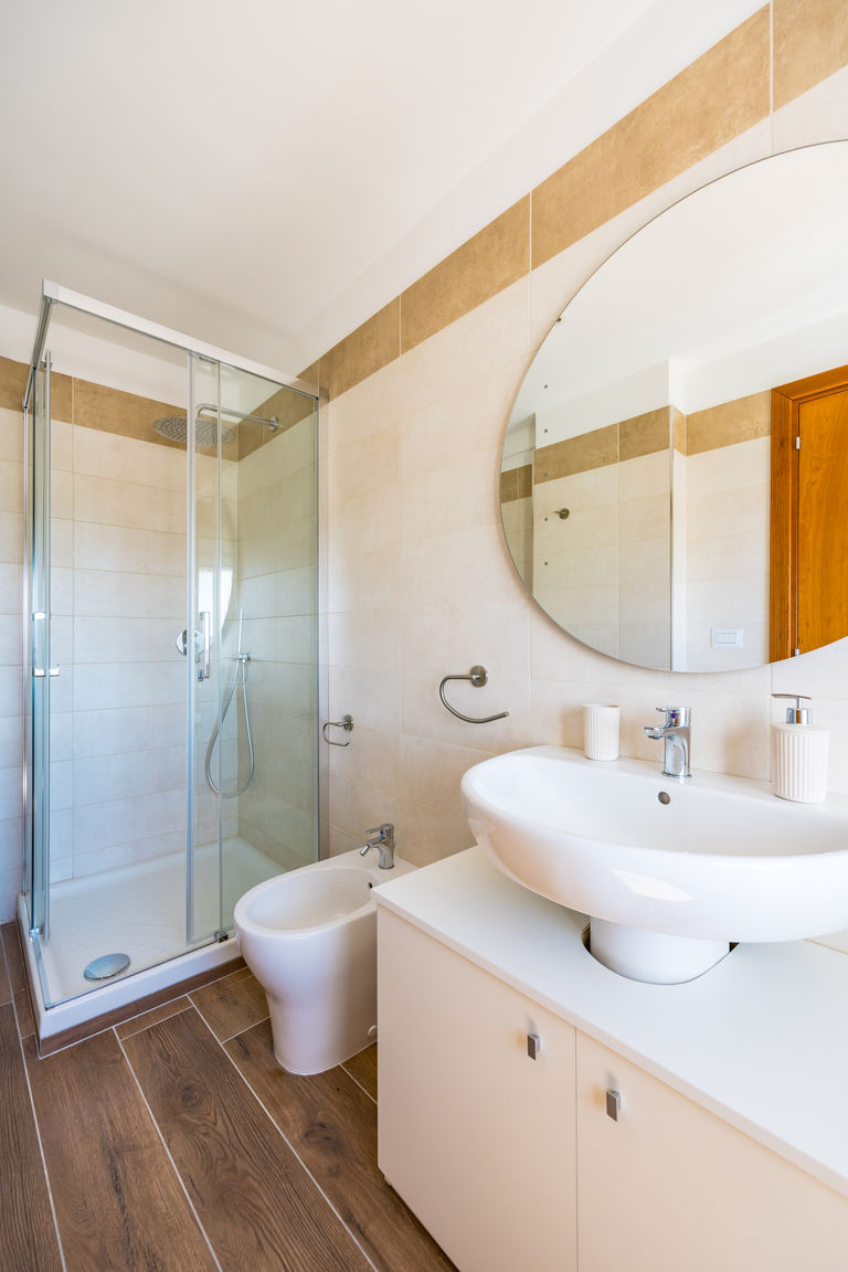 Napoliapartments.it (per Apt commercializzati) Napoli Chiave di Fuga - Doppia Deluxe -  Camera 5