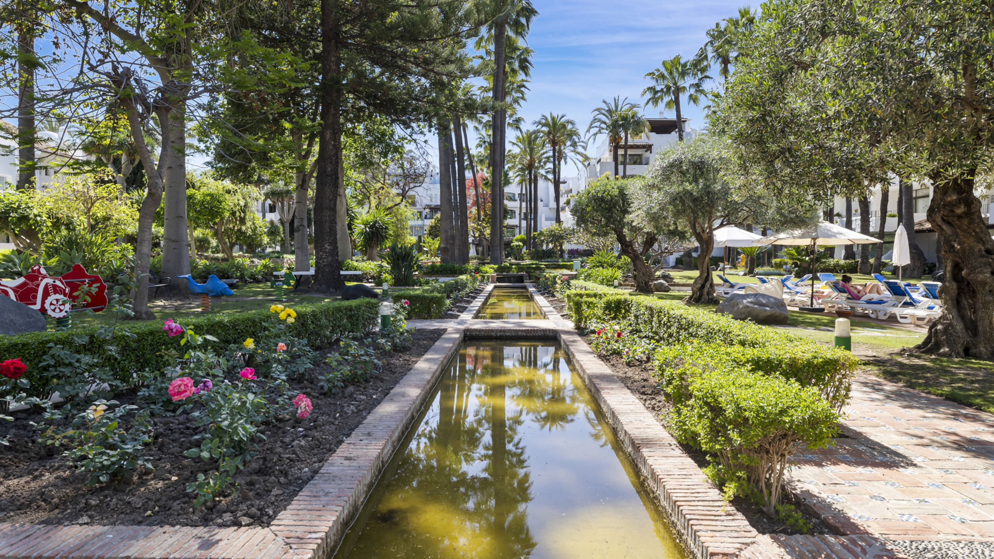 La Alcazaba flat with pool in Marbella - Ref M47