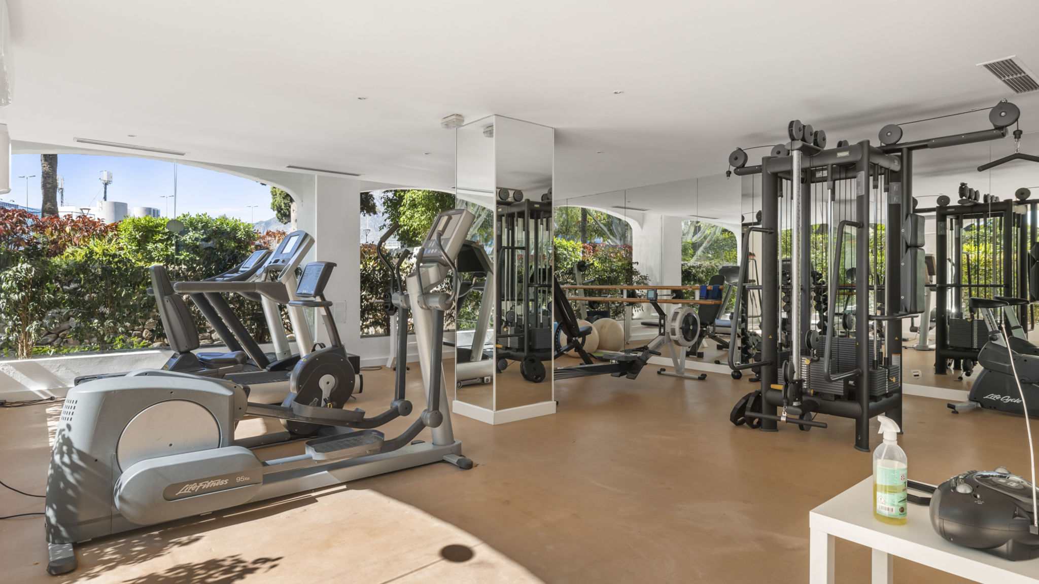 La Alcazaba flat with pool in Marbella - Ref M47