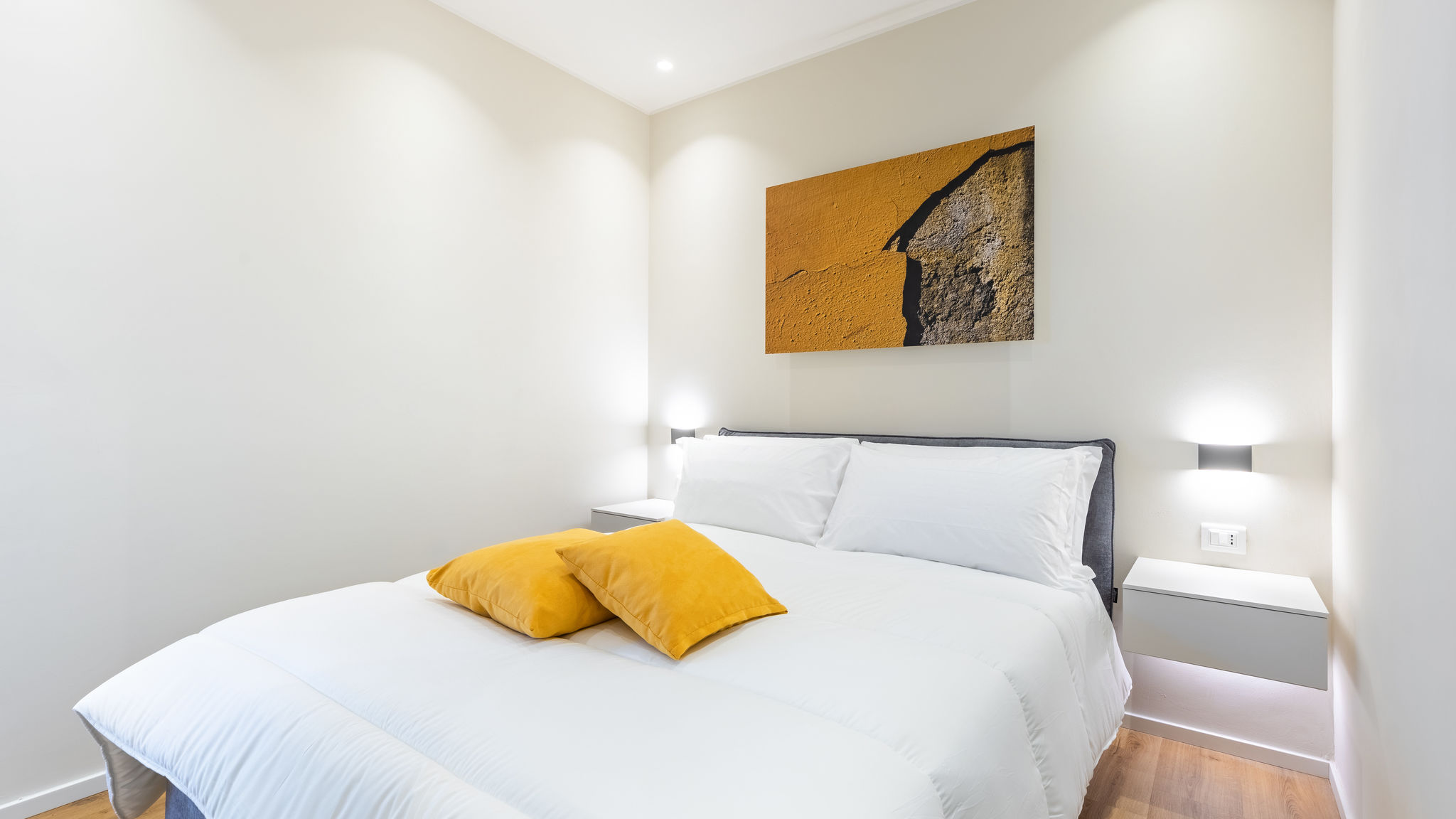 Italianway Asti C8 Apartments: Giallo Senape 02