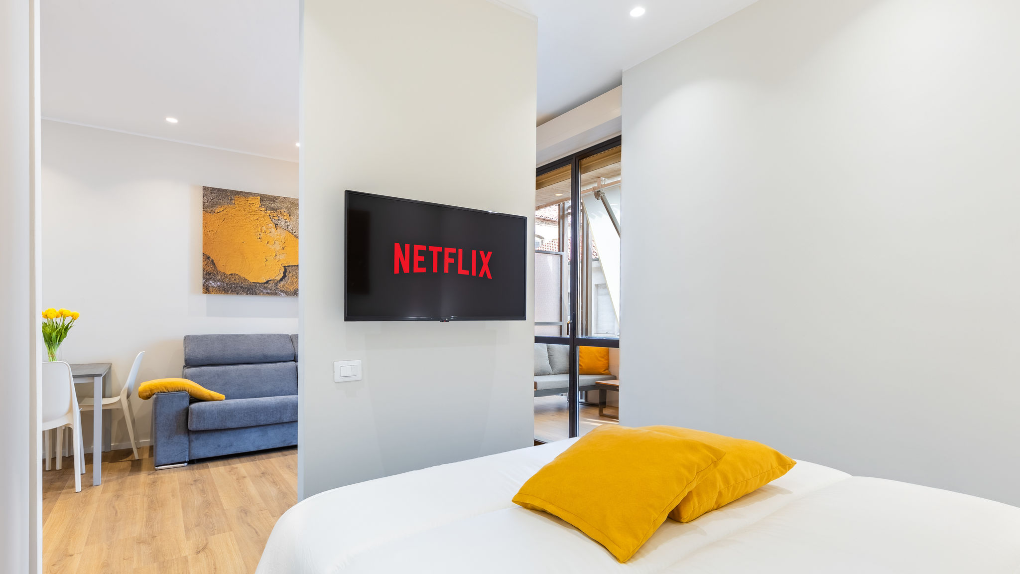 Italianway Asti C8 Apartments: Giallo Senape 02