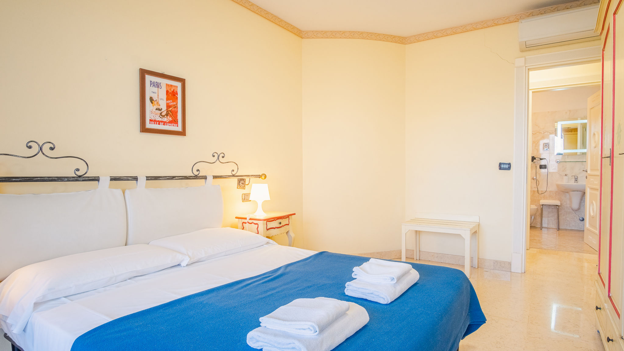 Italianway Desenzano del Garda 211 Relais du Lac Village