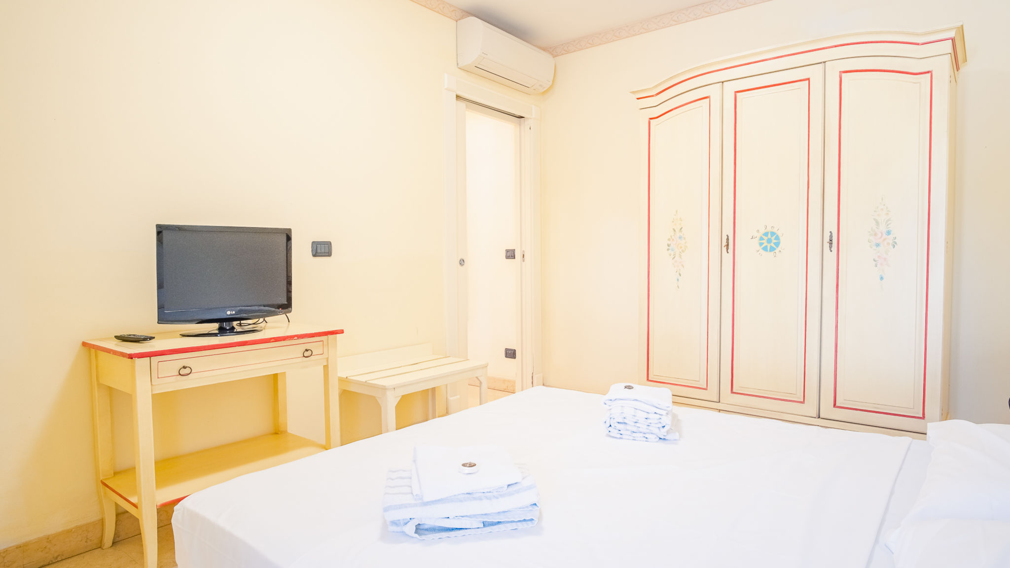 Italianway Desenzano del Garda 211 Relais du Lac Village