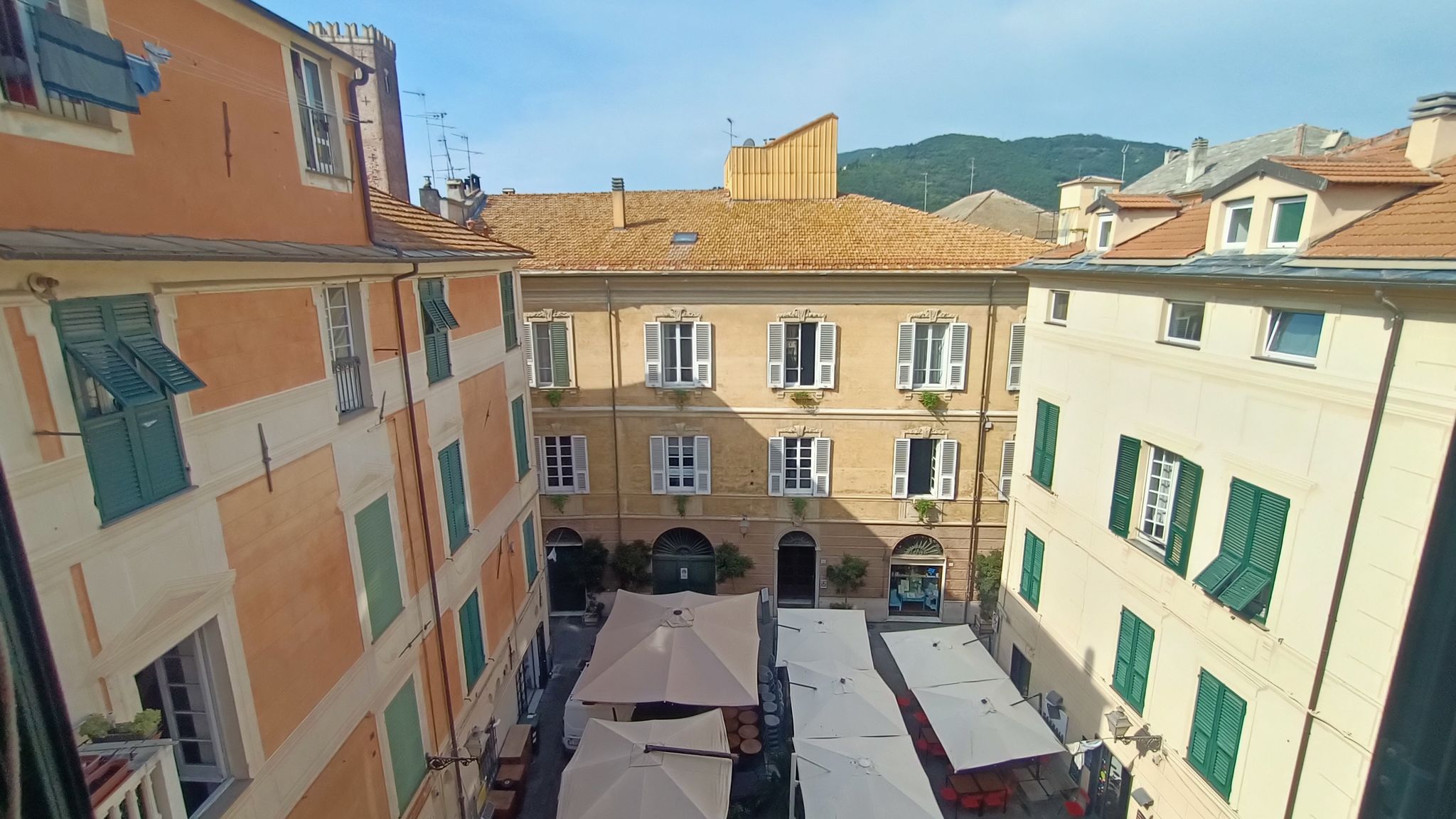Italianway Albenga Delle Erbe – The Nightlife
