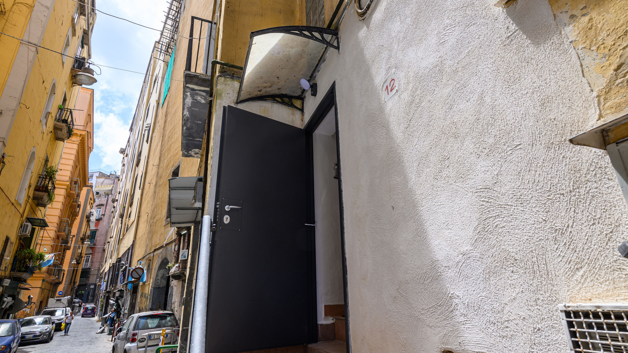 Italianway Napoli A Tazzulella - Vico Graziella 12