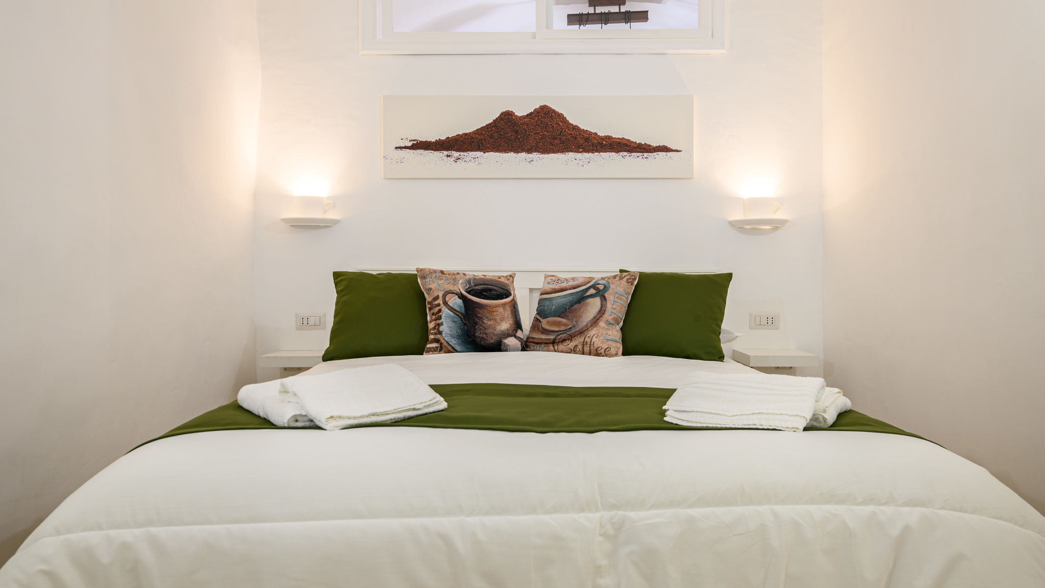 Italianway Napoli A Tazzulella - Vico Graziella 12