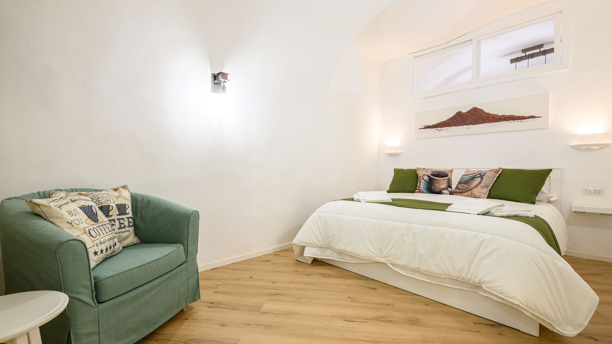 Italianway Napoli A Tazzulella - Vico Graziella 12