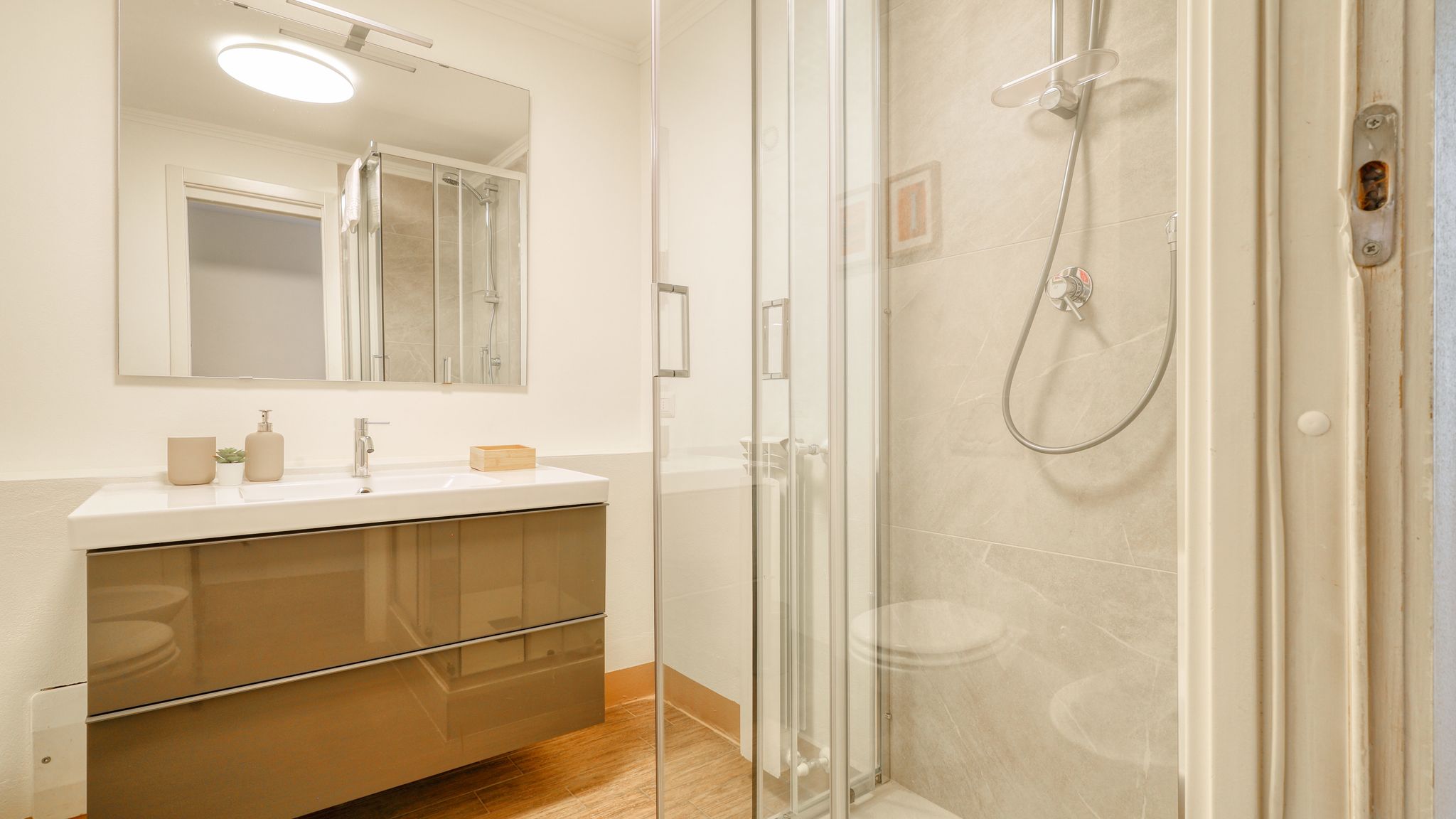 Italianway Milano Fara 33  Cozy flat in Centrale district