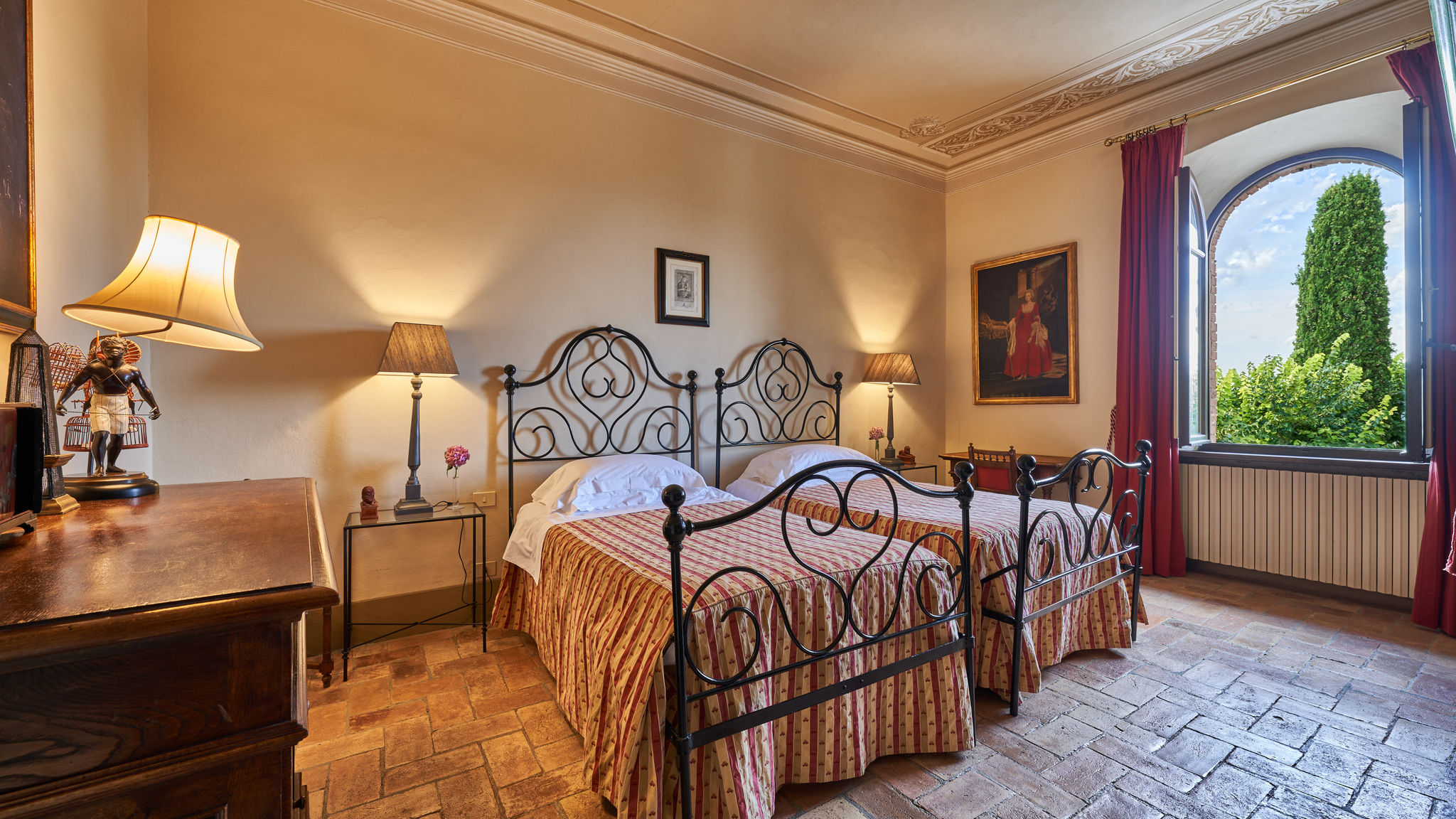 Italianway Colle di Val d'Elsa Villa Camelia_32PAX by Elite Villas