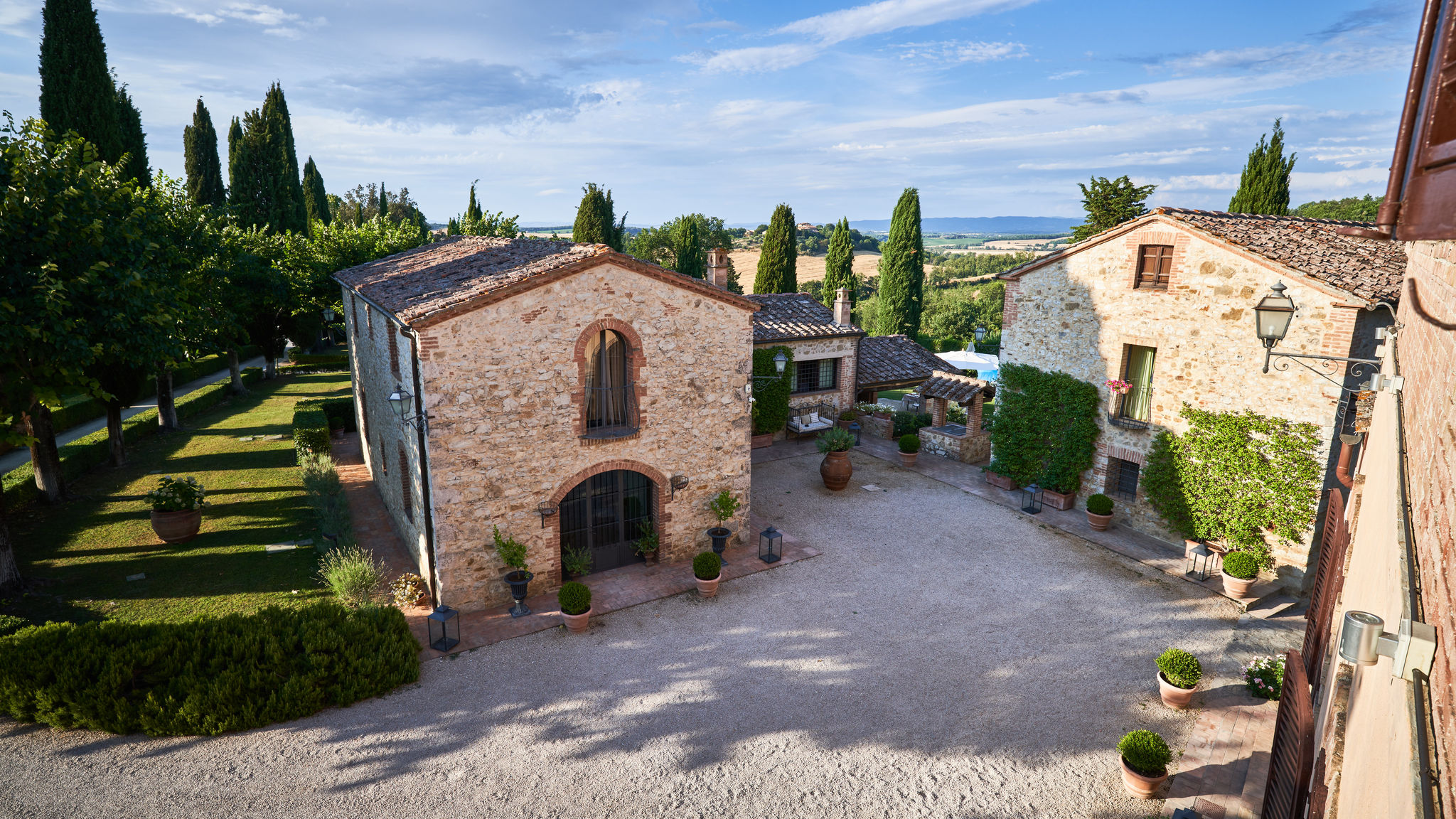 Italianway Colle di Val d'Elsa Villa Camelia_32PAX by Elite Villas