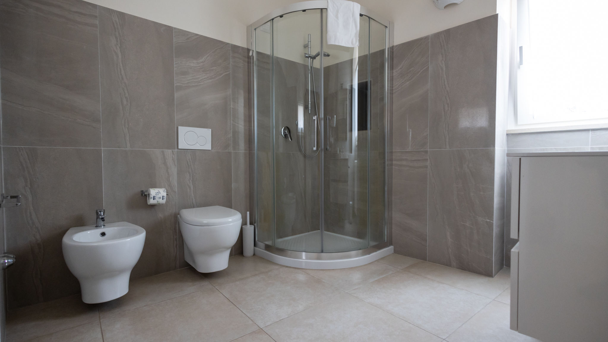 Italianway Matera La finestra sul campanile - Rosaria