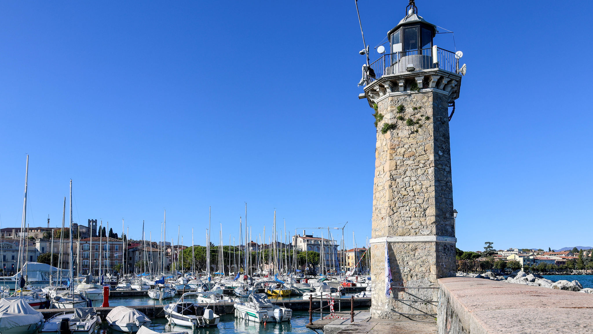 Italianway Desenzano del Garda Gioiella pool & lake (pet friendly)