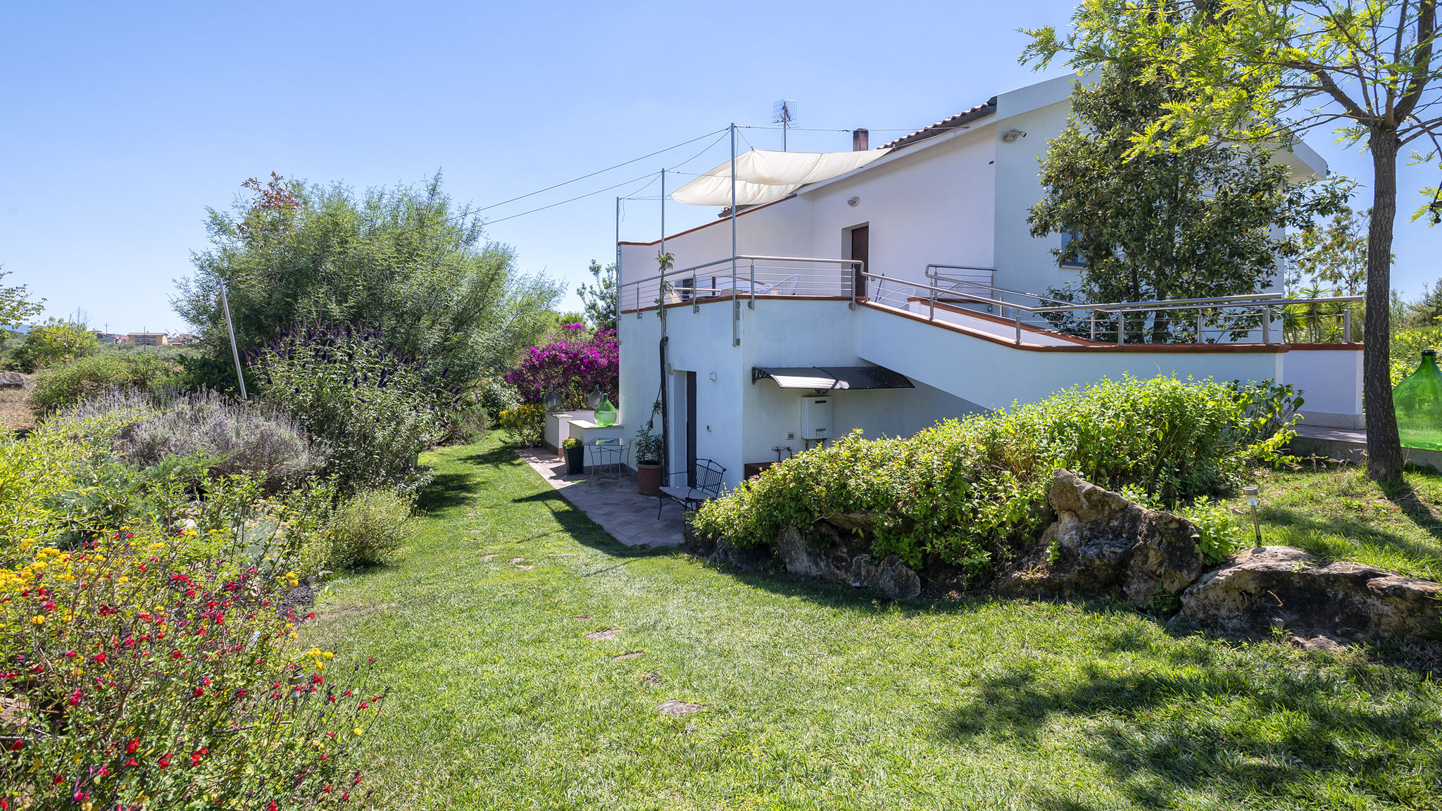 Italianway Olmedo Sardinia Re - Villa Fioretta Flowers Apartments - Garden Apartment