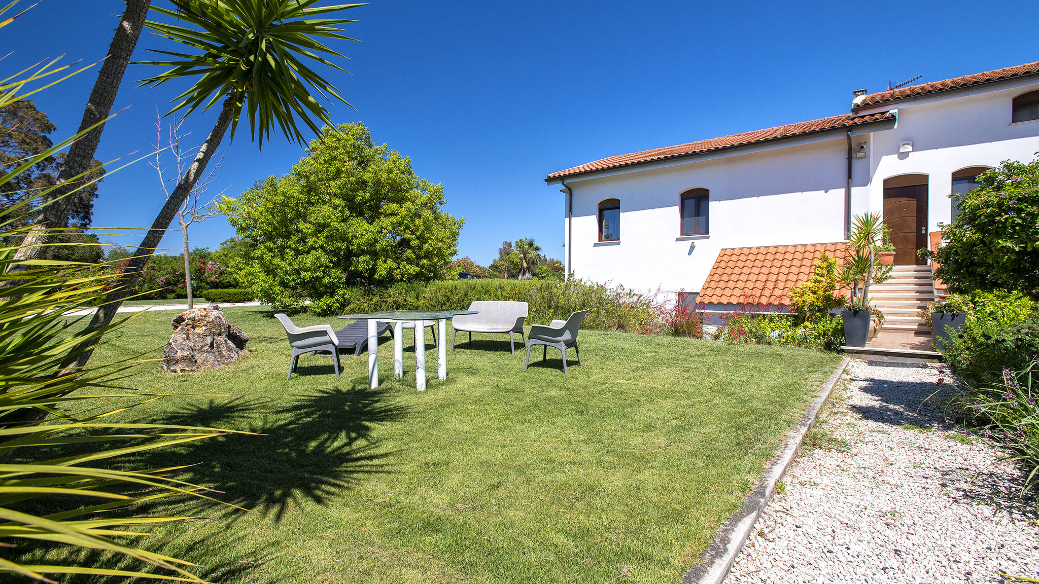 Italianway Olmedo Sardinia Re - Villa Fioretta Flowers Apartments - Terrace Apartment