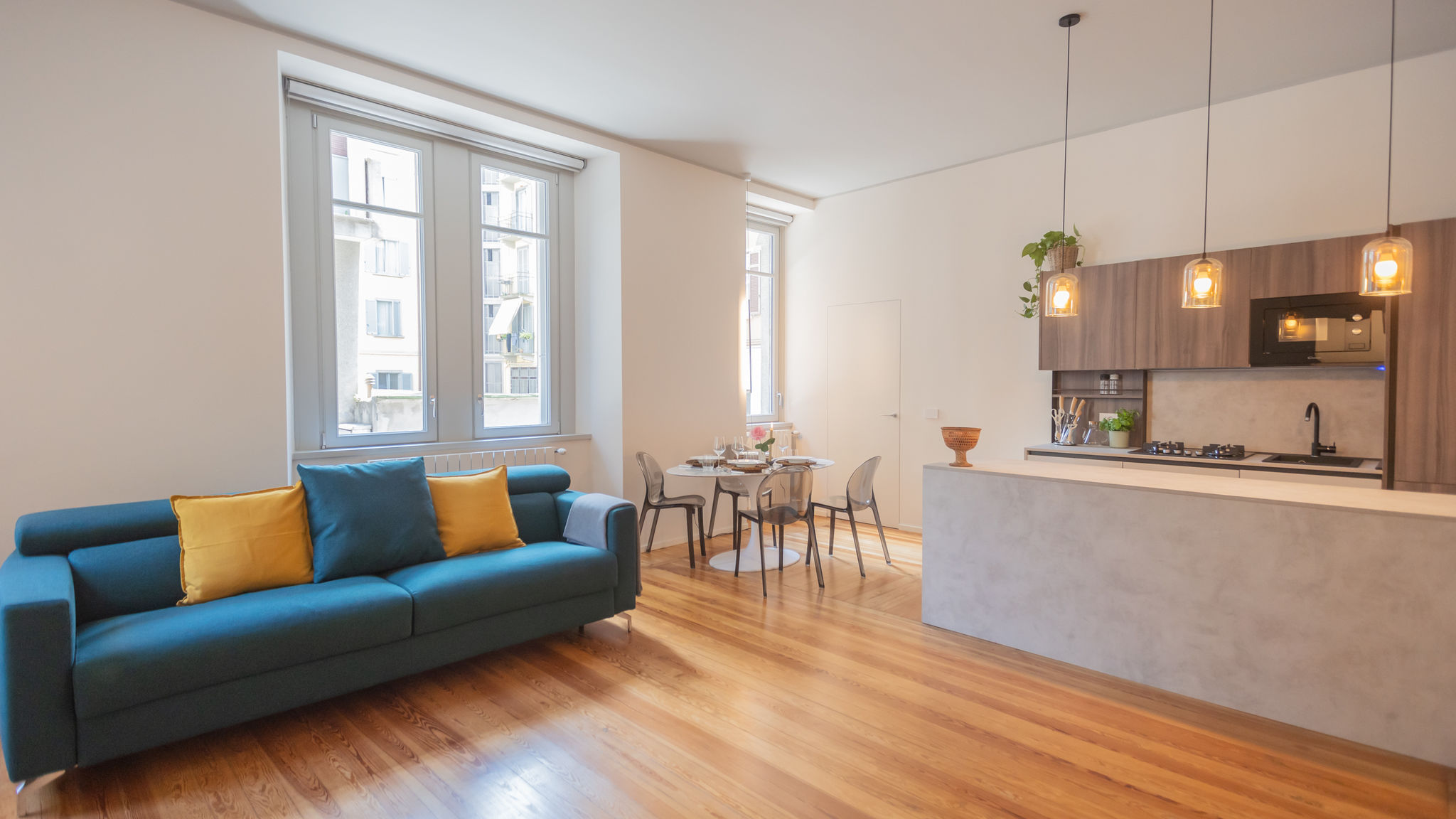 RentAllComo Como Como Liberty Suites - Garbo