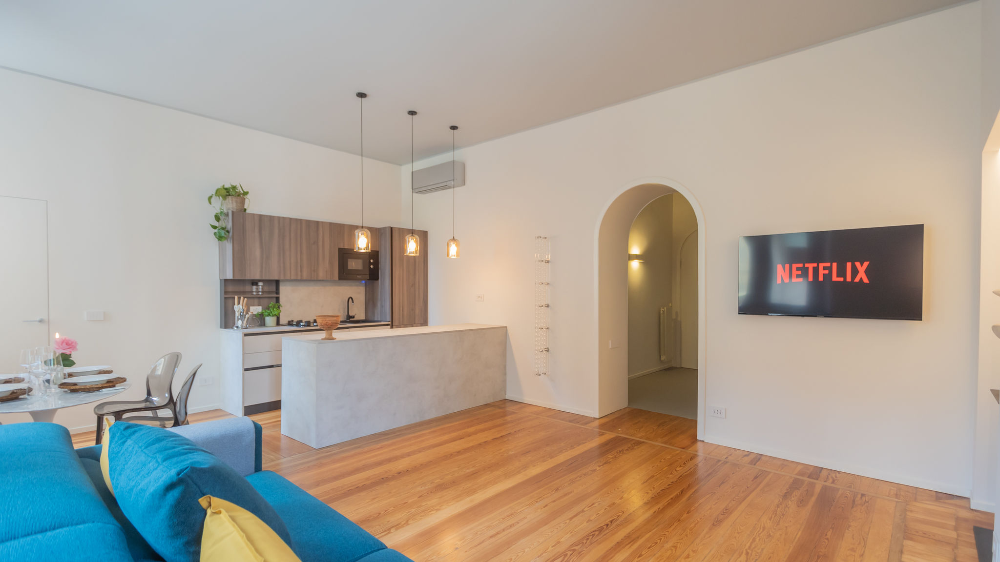 RentAllComo Como Como Liberty Suites - Garbo
