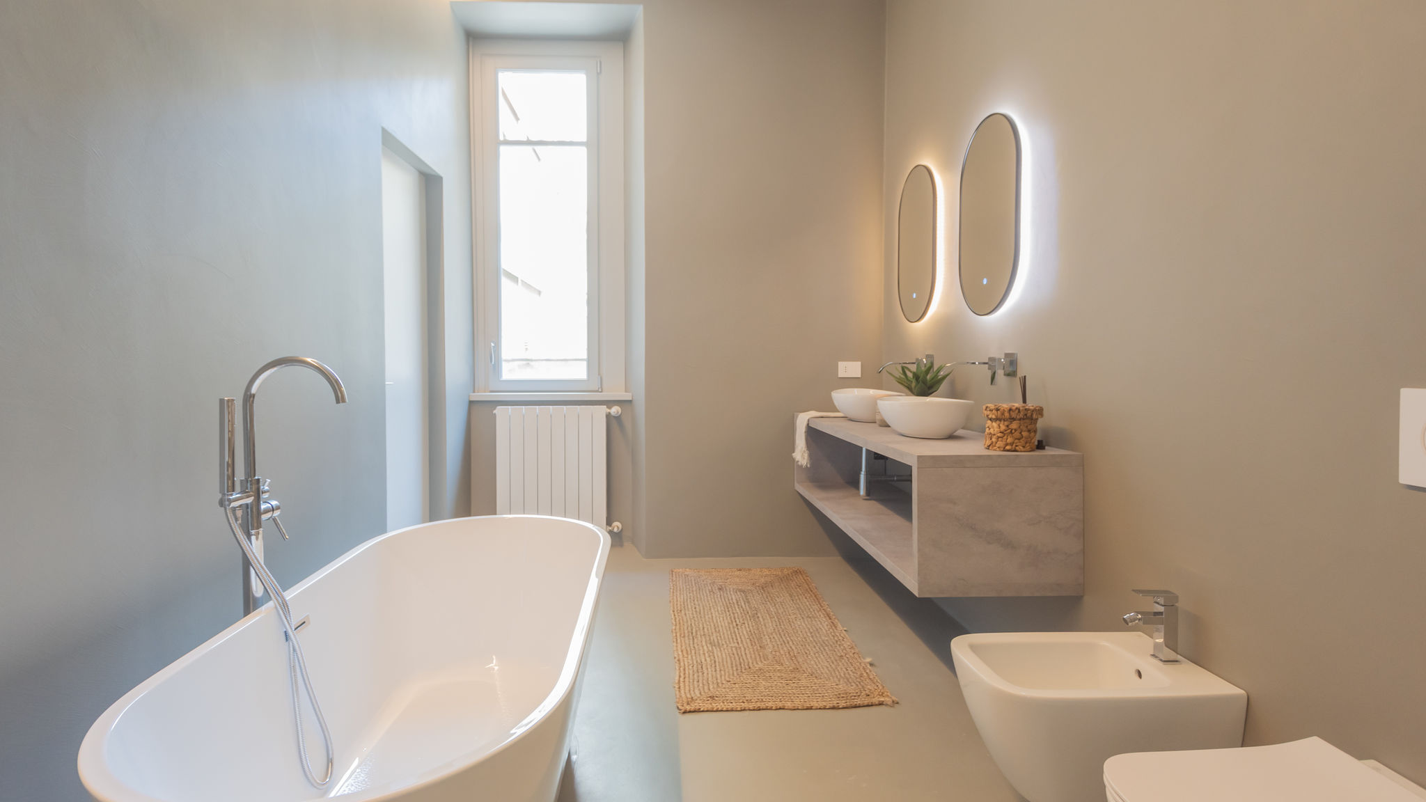 RentAllComo Como Como Liberty Suites - Garbo