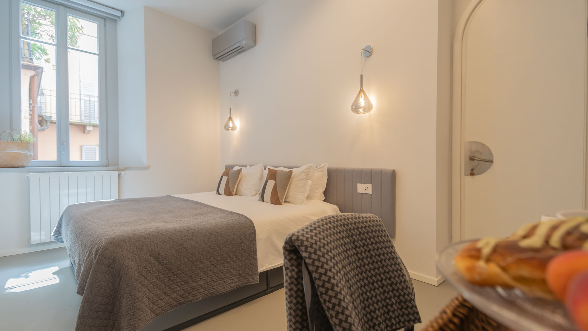 RentAllComo Como Como Liberty Suites - Garbo