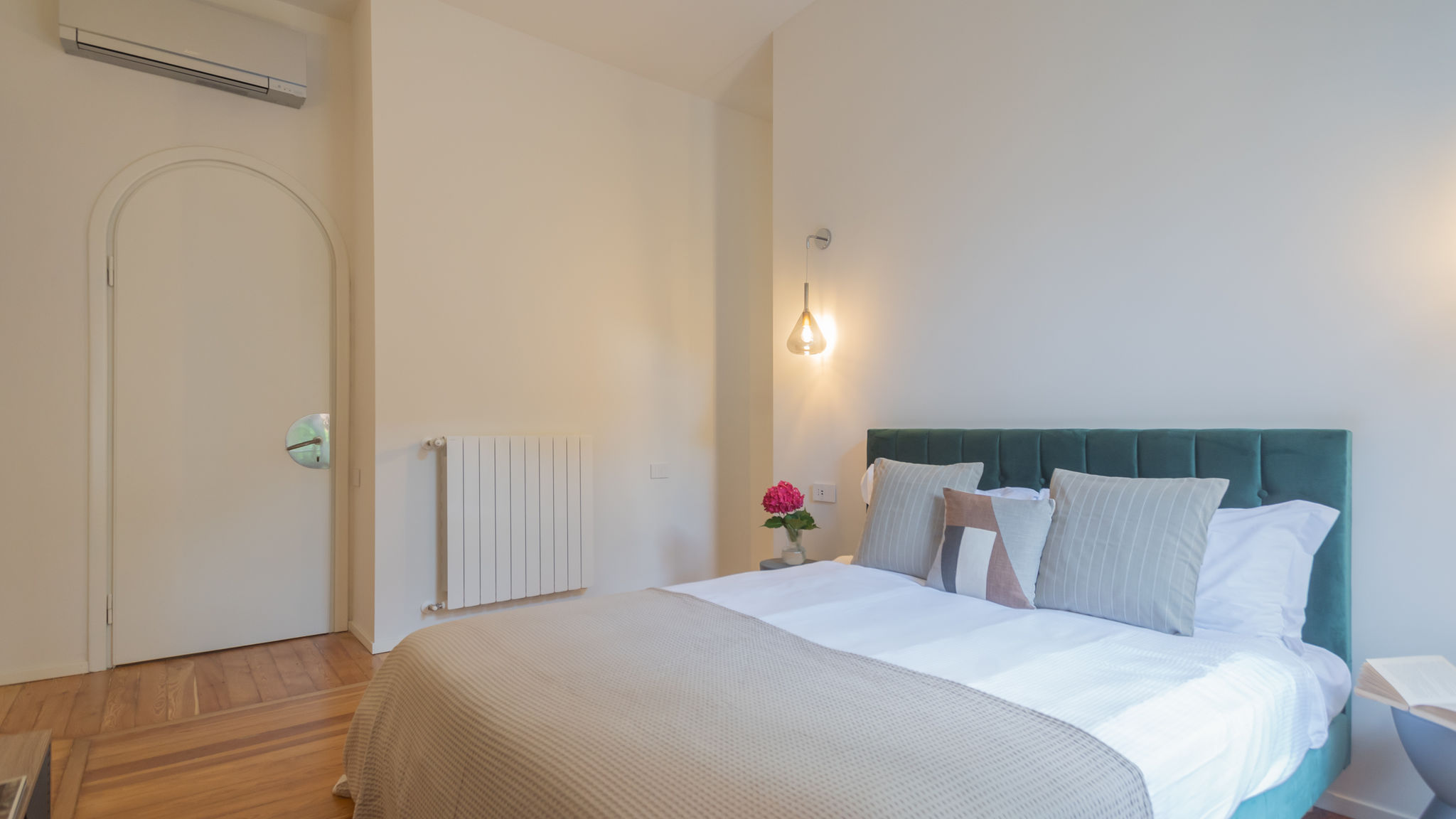 RentAllComo Como Como Liberty Suites - Garbo