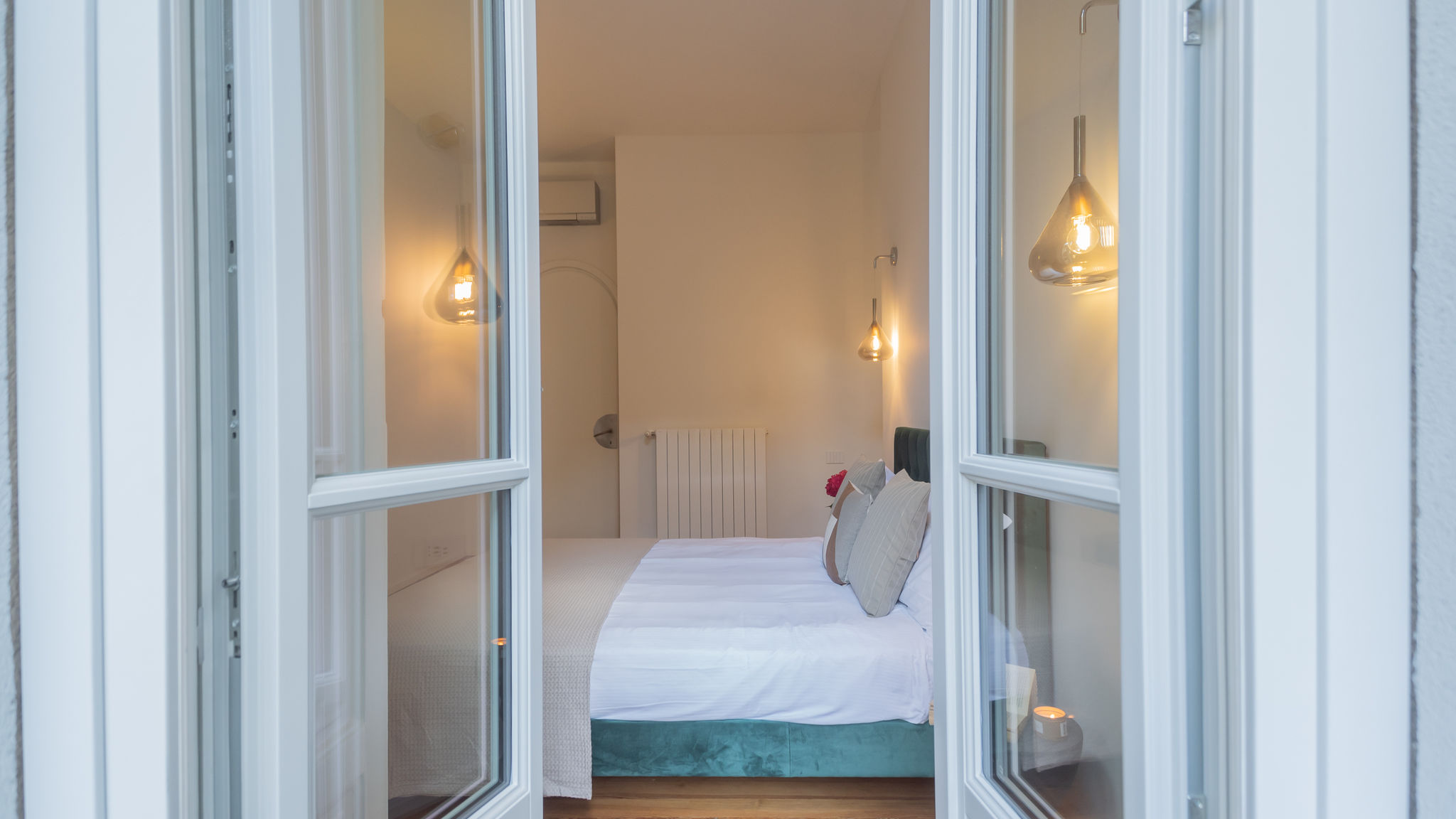 RentAllComo Como Como Liberty Suites - Garbo