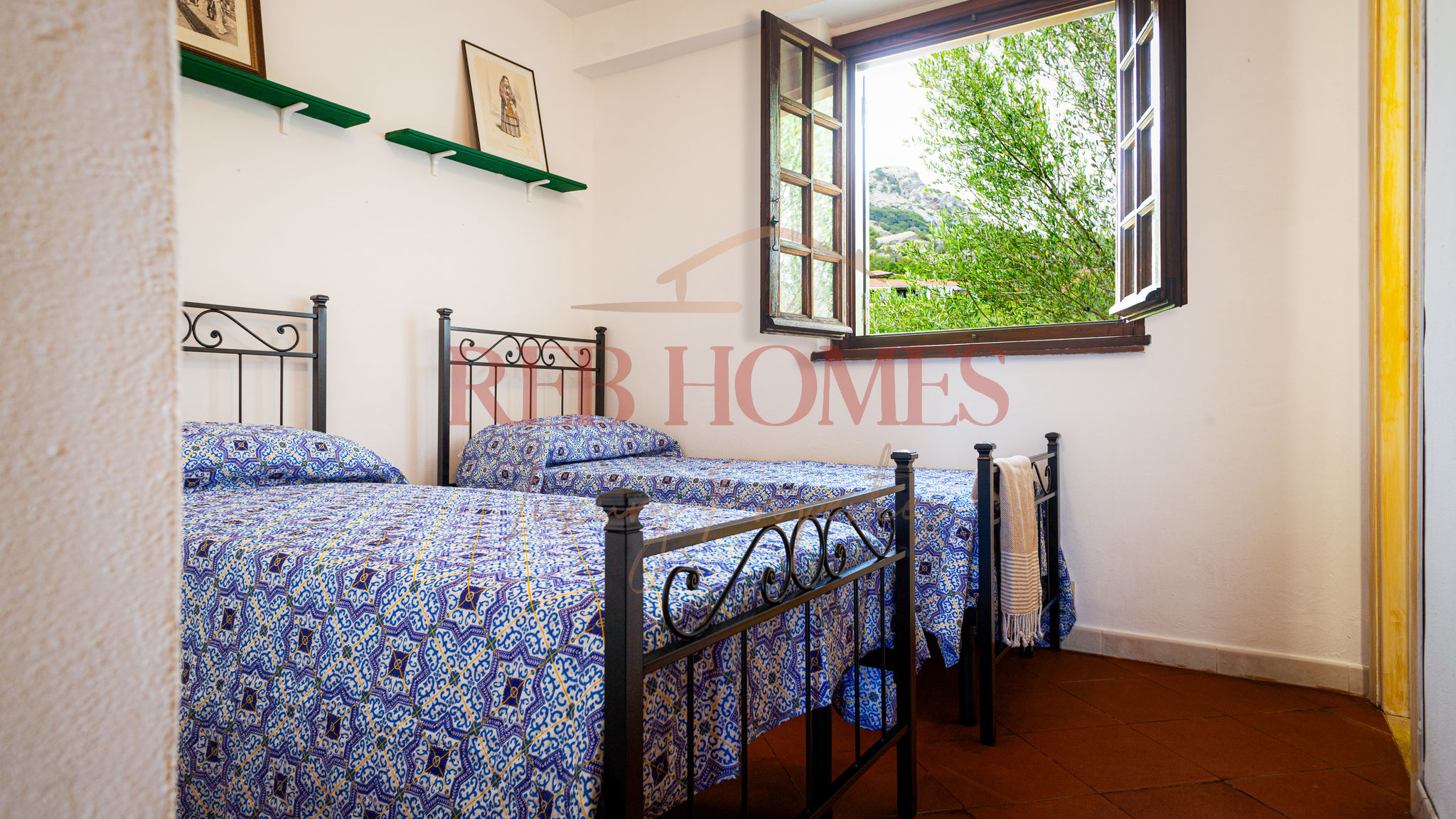 REBhomes Arzachena Sestante