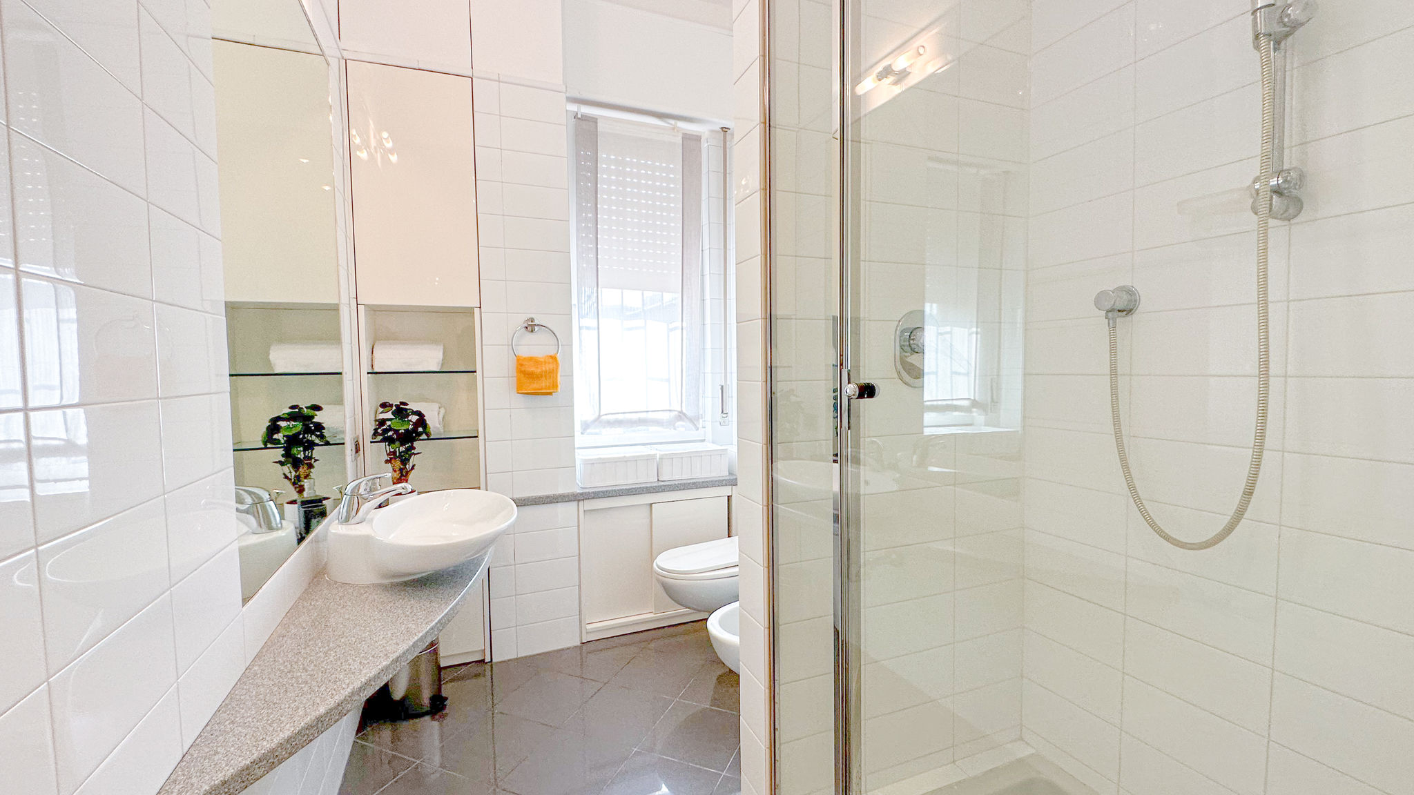 Italianway Milano FDO Red - 2 camere da letto - moderno e luminoso