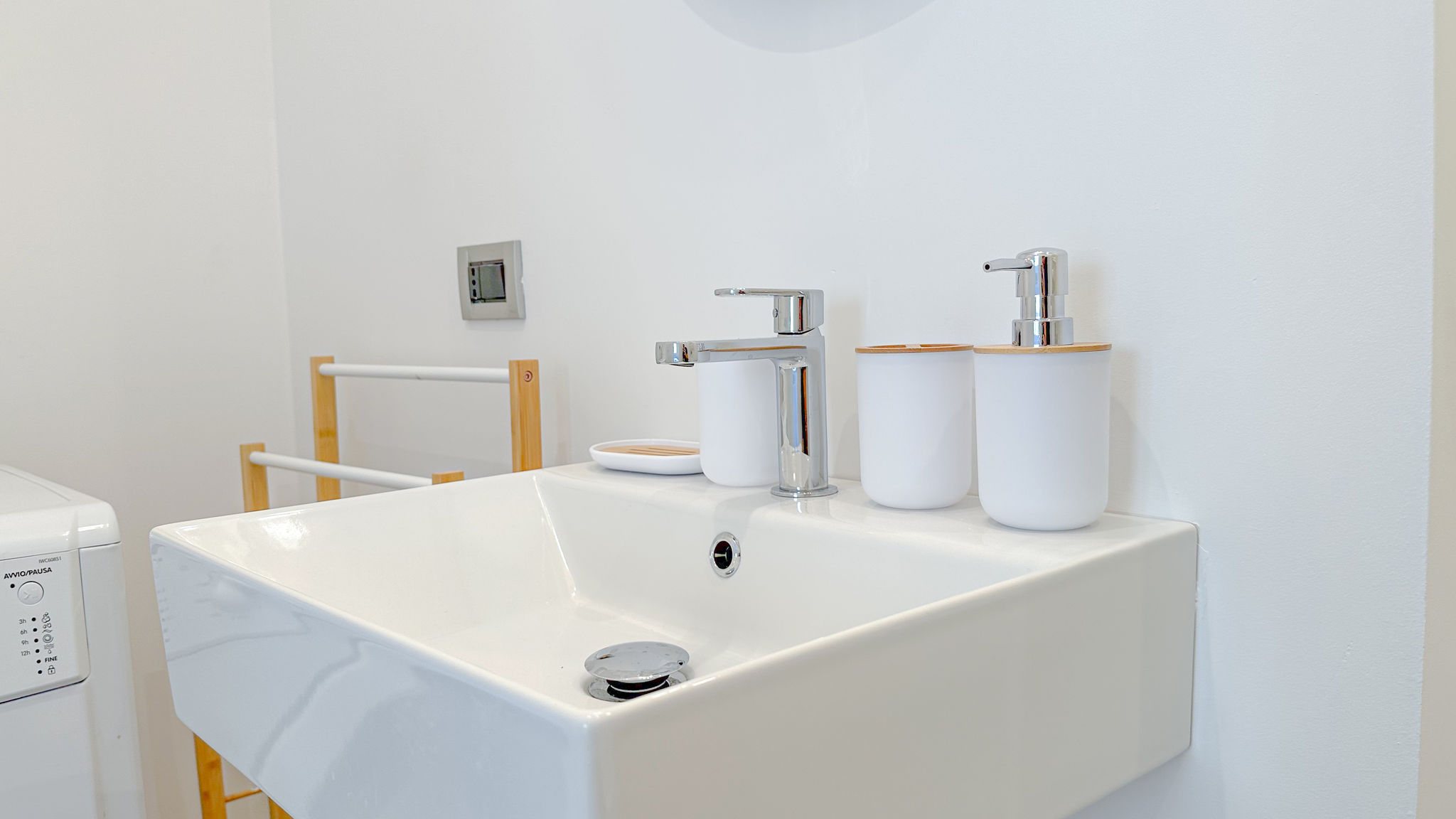 Italianway Milano FDO Red - 2 camere da letto - moderno e luminoso