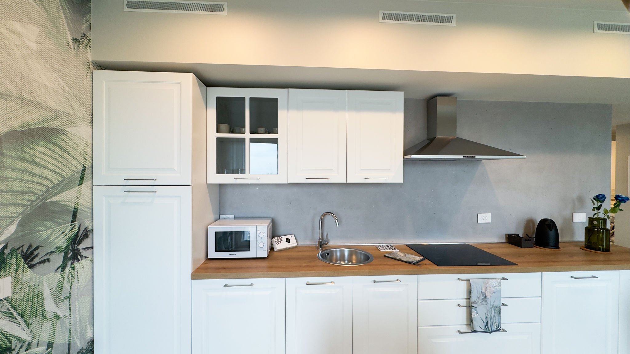 CA.SA CHECK Chioggia Fairmont Seafront Acquamarine Suite by Ca-Sa Check