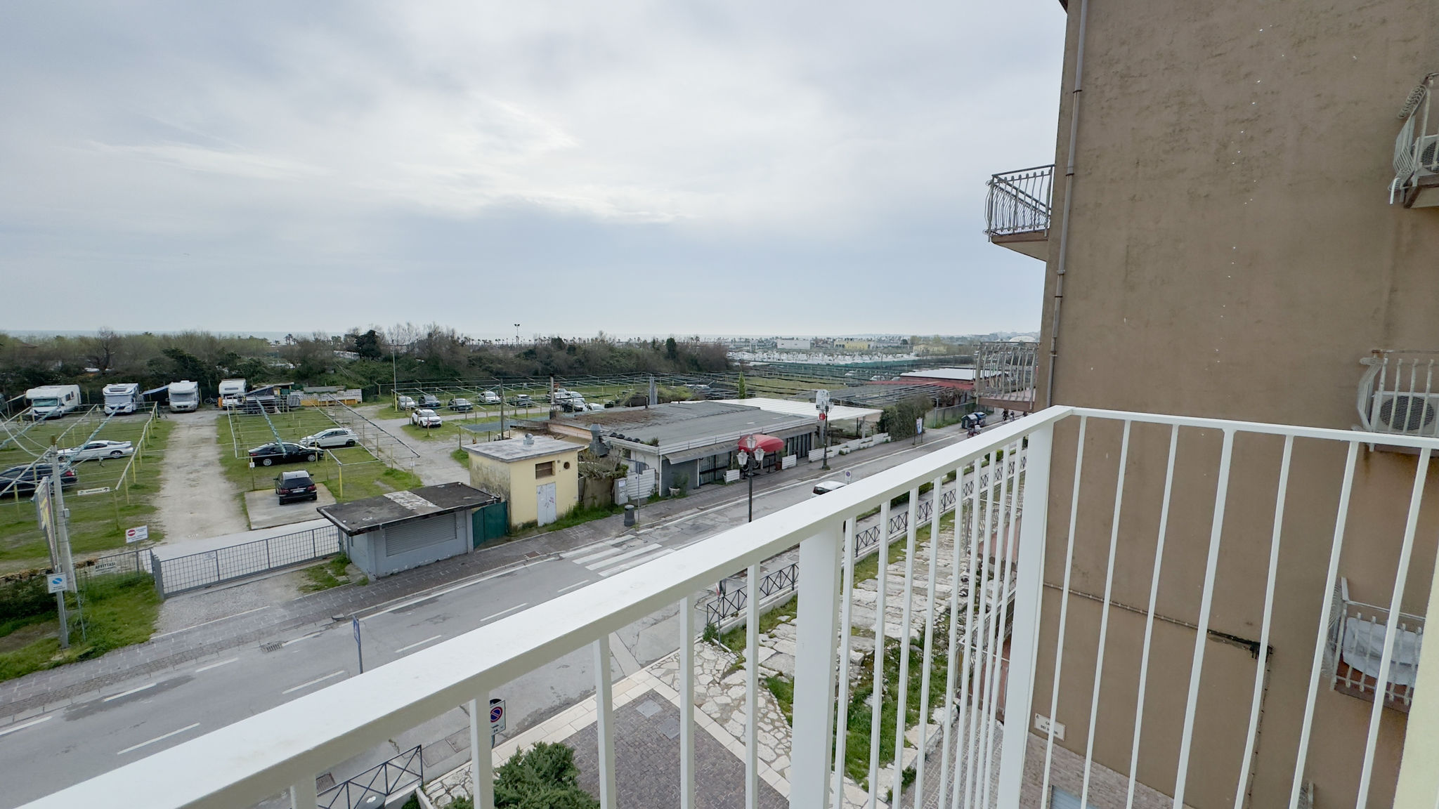 Italianway Chioggia Fairmont Seafront Flamingo Suite by Ca-Sa Check