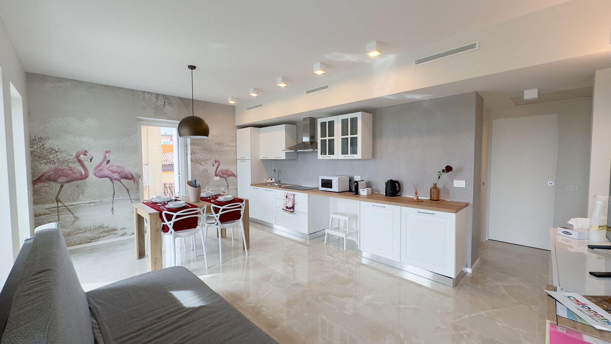 Italianway Chioggia Fairmont Seafront Flamingo Suite by Ca-Sa Check