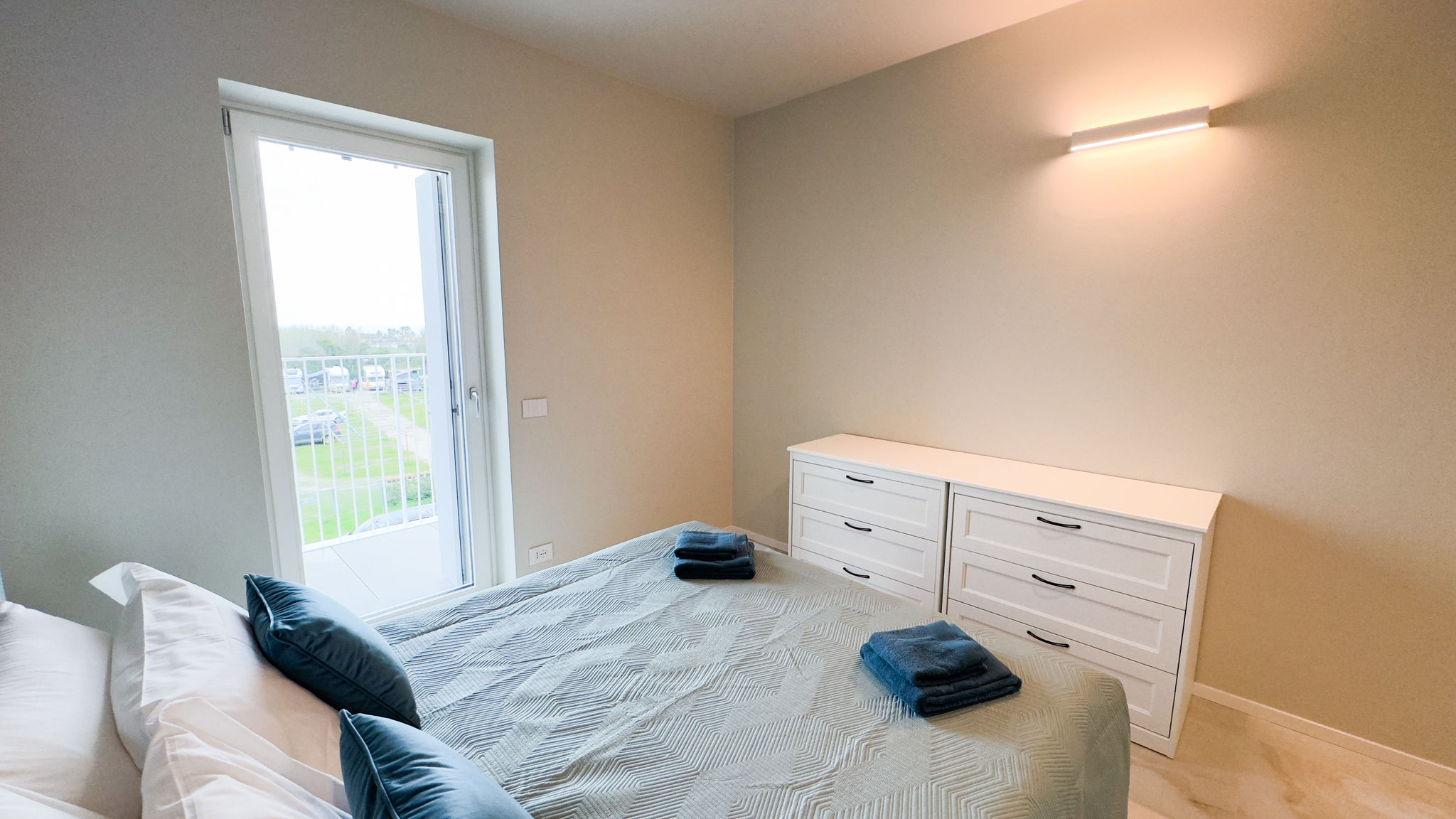 CA.SA CHECK Chioggia Fairmont Seafront Acquamarine Suite by Ca-Sa Check