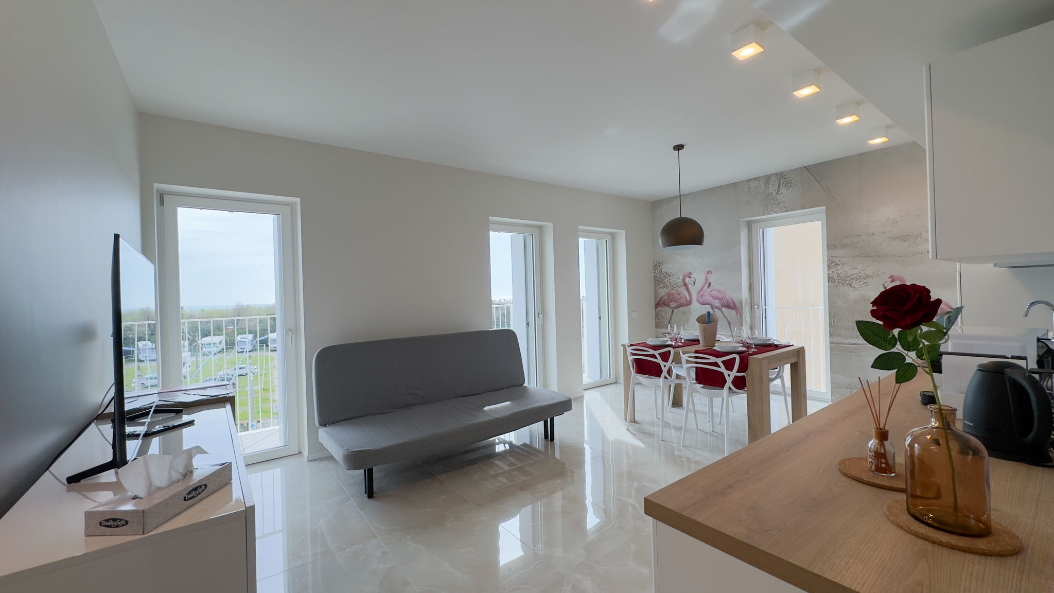 Italianway Chioggia Fairmont Seafront Flamingo Suite by Ca-Sa Check