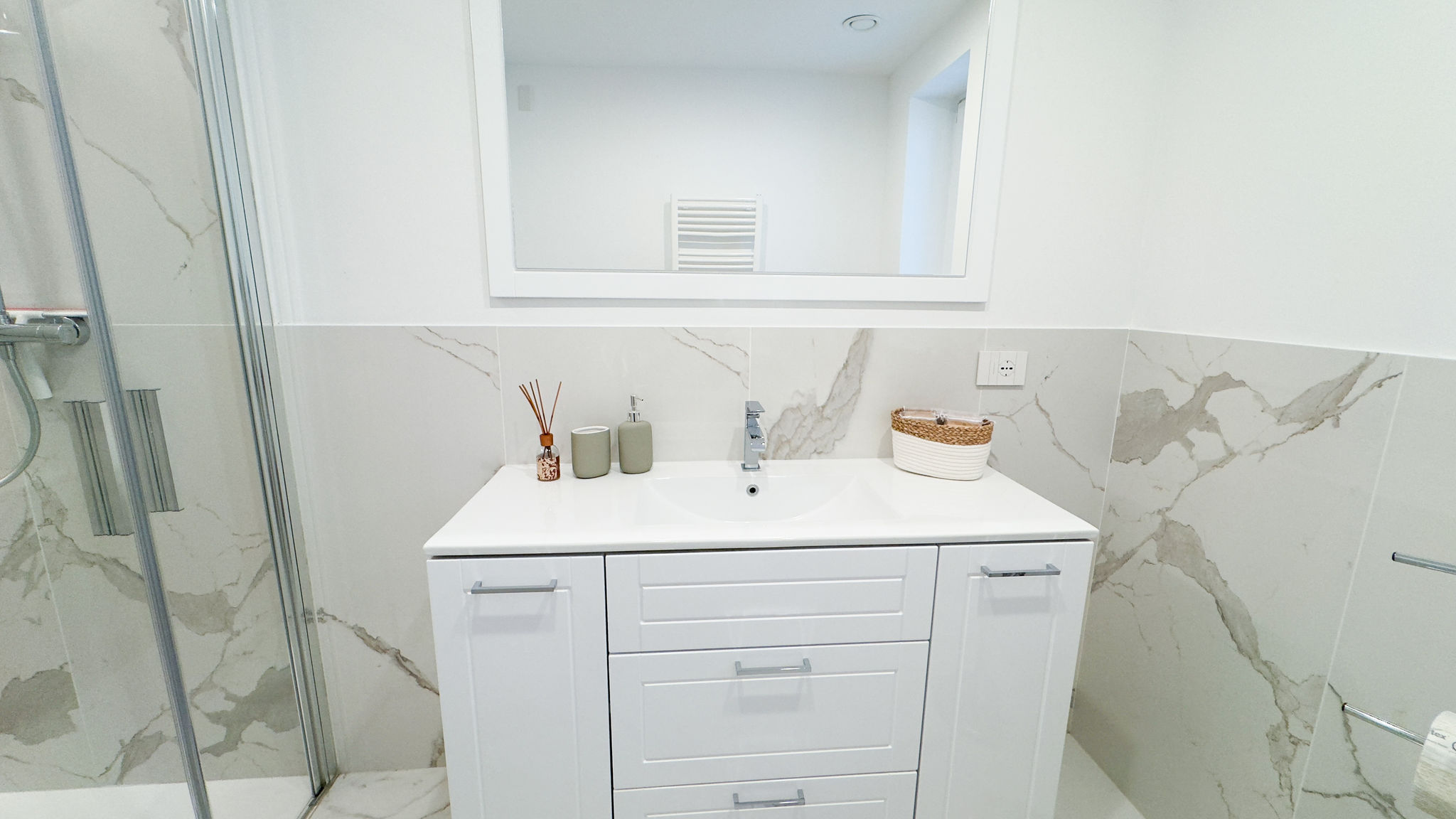 CA.SA CHECK Chioggia Fairmont Seafront Acquamarine Suite by Ca-Sa Check