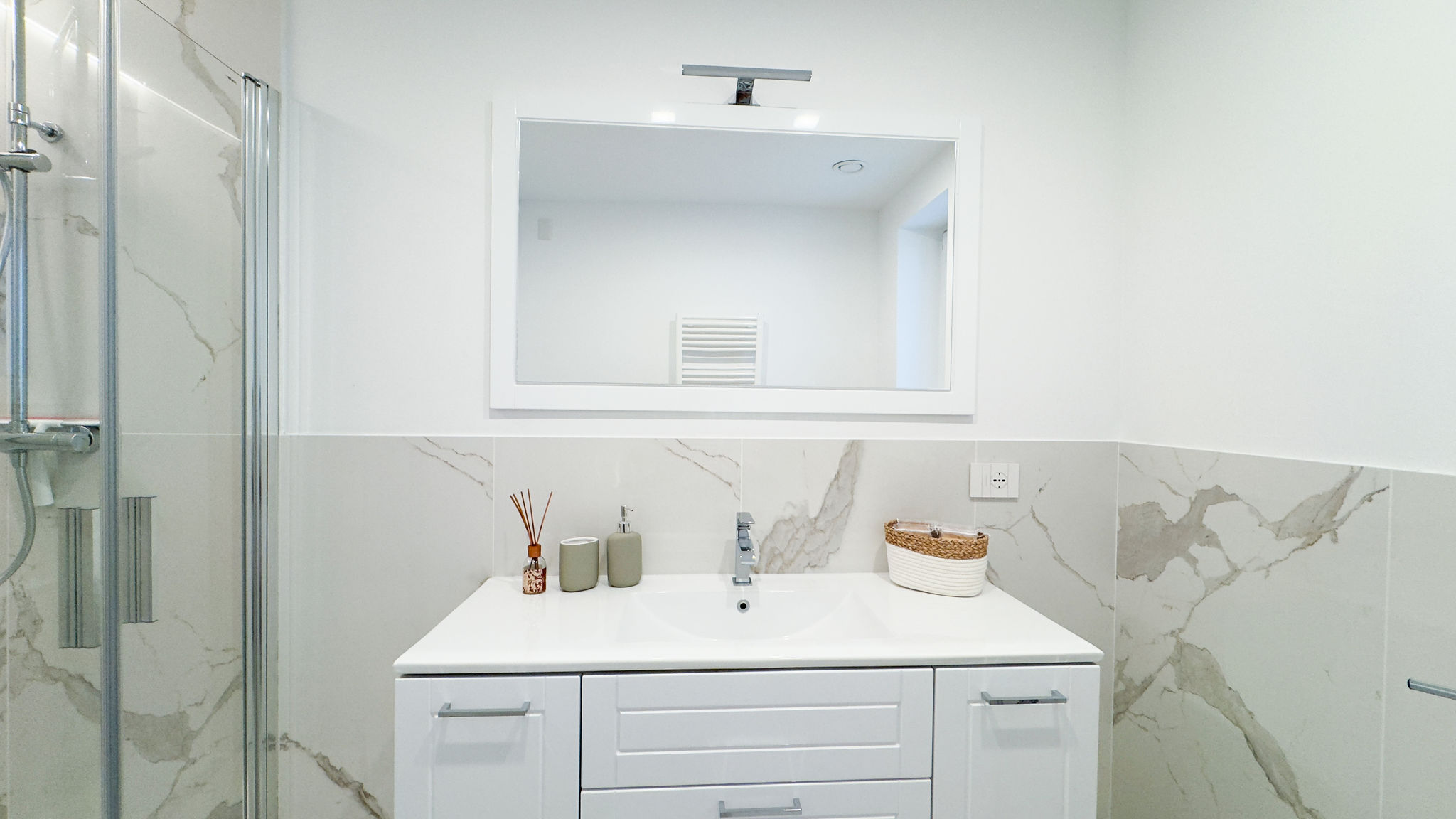 CA.SA CHECK Chioggia Fairmont Seafront Acquamarine Suite by Ca-Sa Check