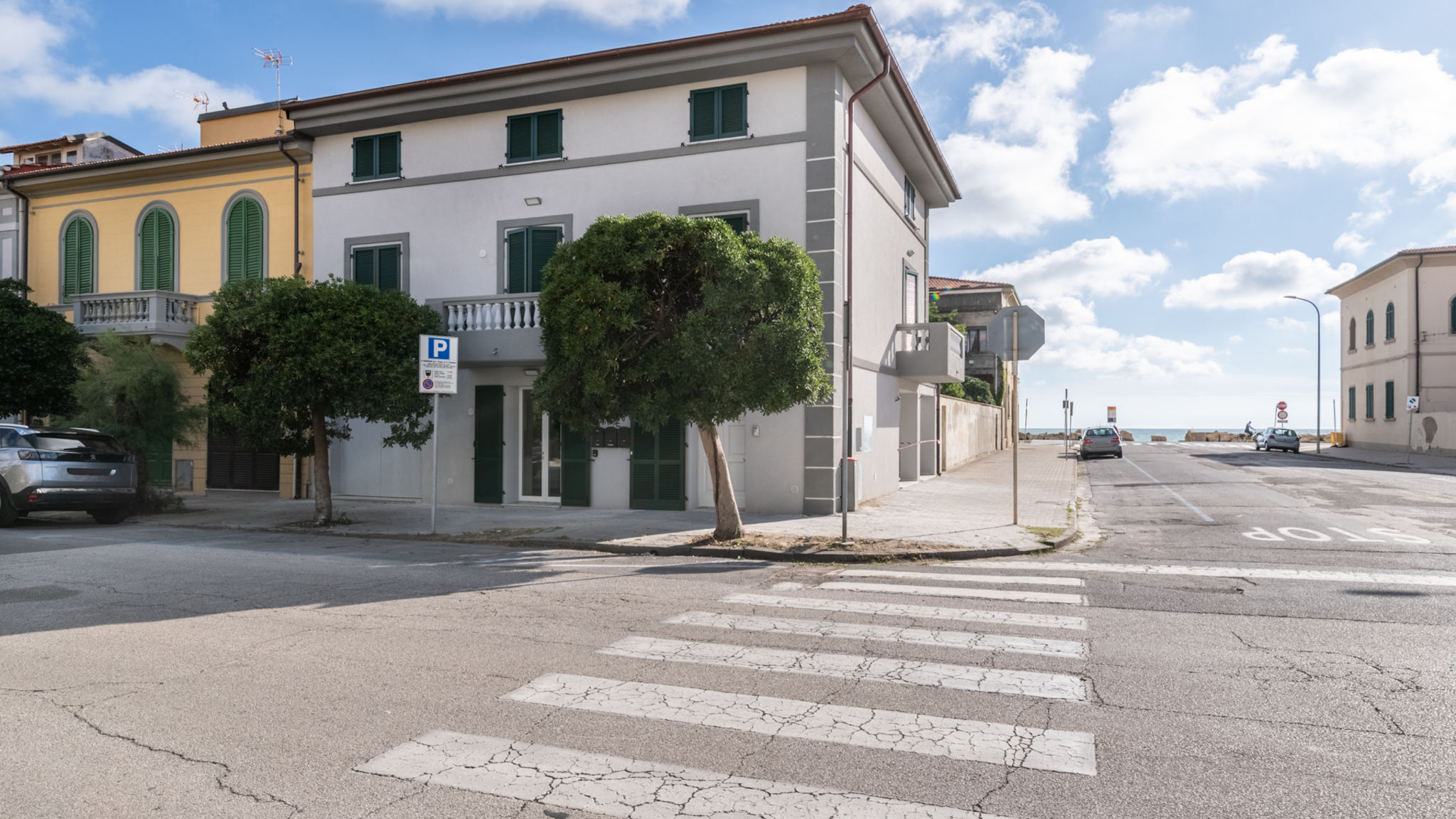 Italianway Pisa Taro's Blue Sea Apartment by Pleiades Home