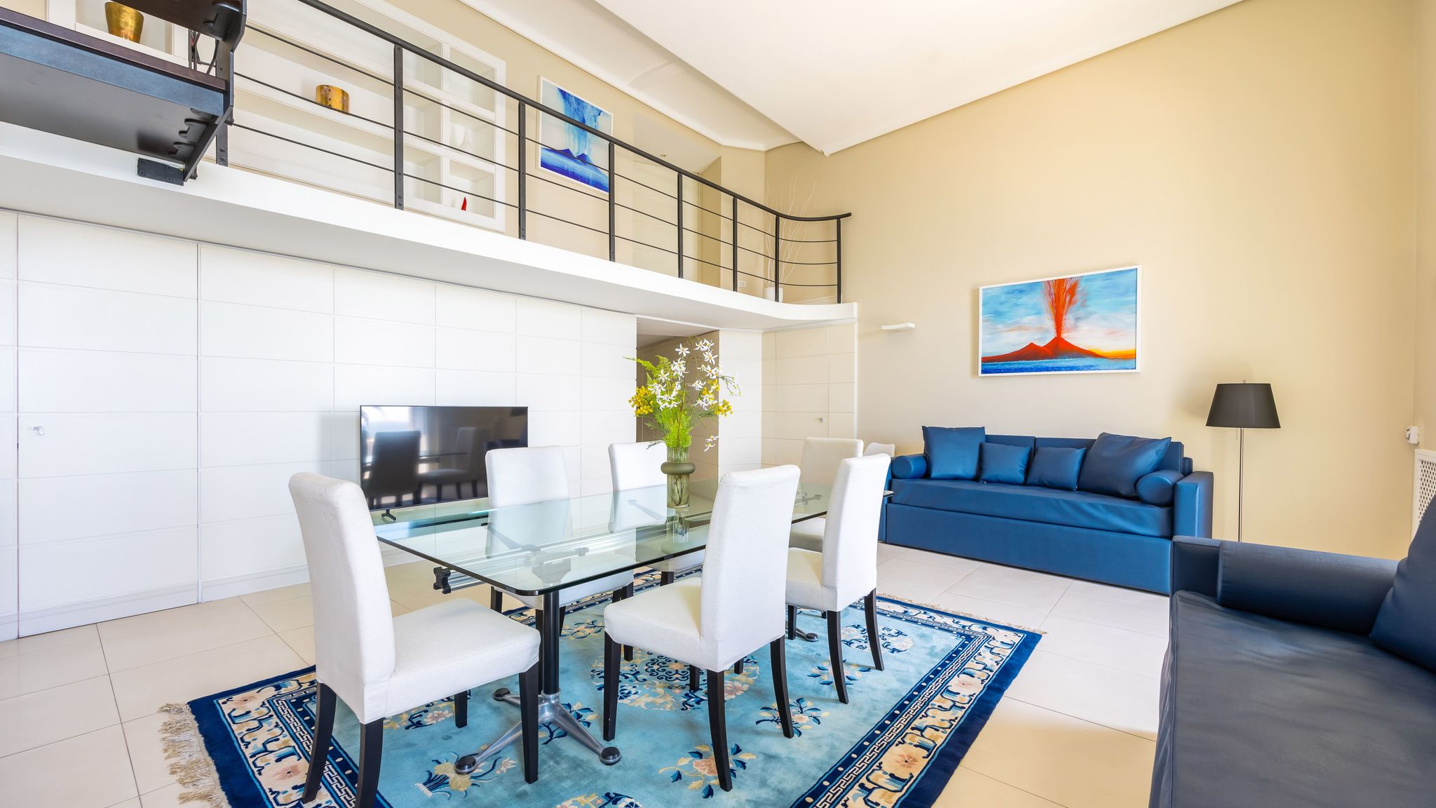 Italianway Napoli Blu Breeze on Seafront with parking