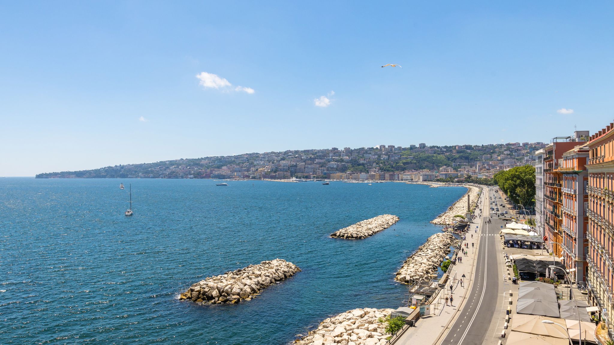 Italianway Napoli Blu Breeze on Seafront with parking