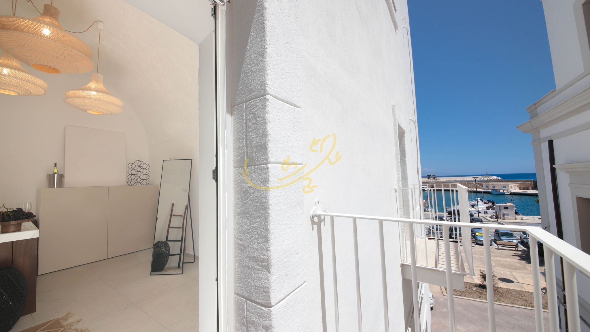 Italianway Monopoli TD Palazzo Maris Il Gozzo Townhouse with Sea View