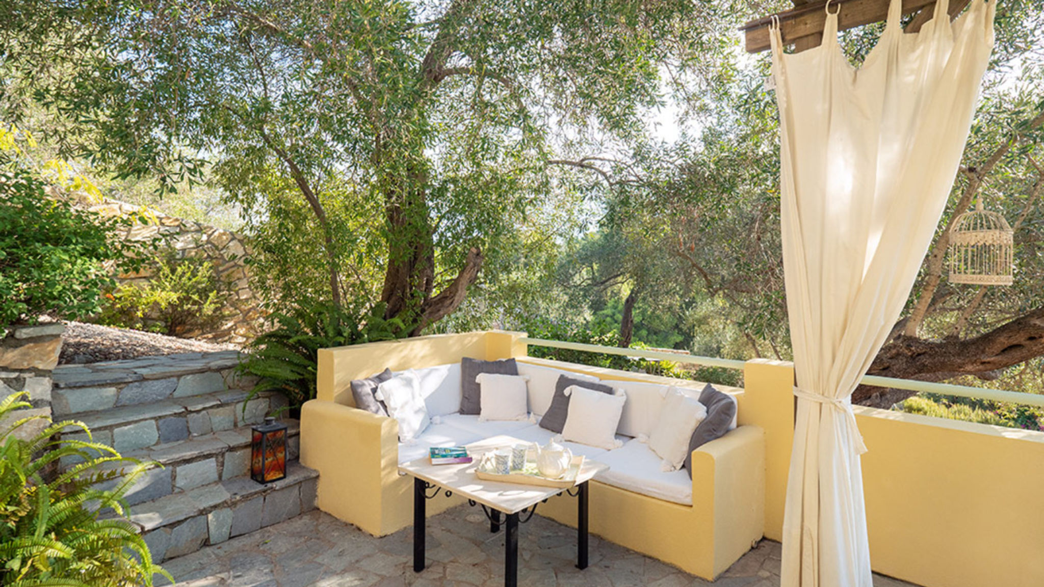 Bay View Jasmine Lower