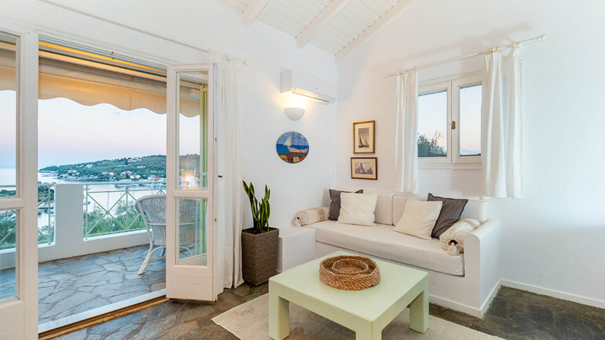 Bay View Mimosa Upper