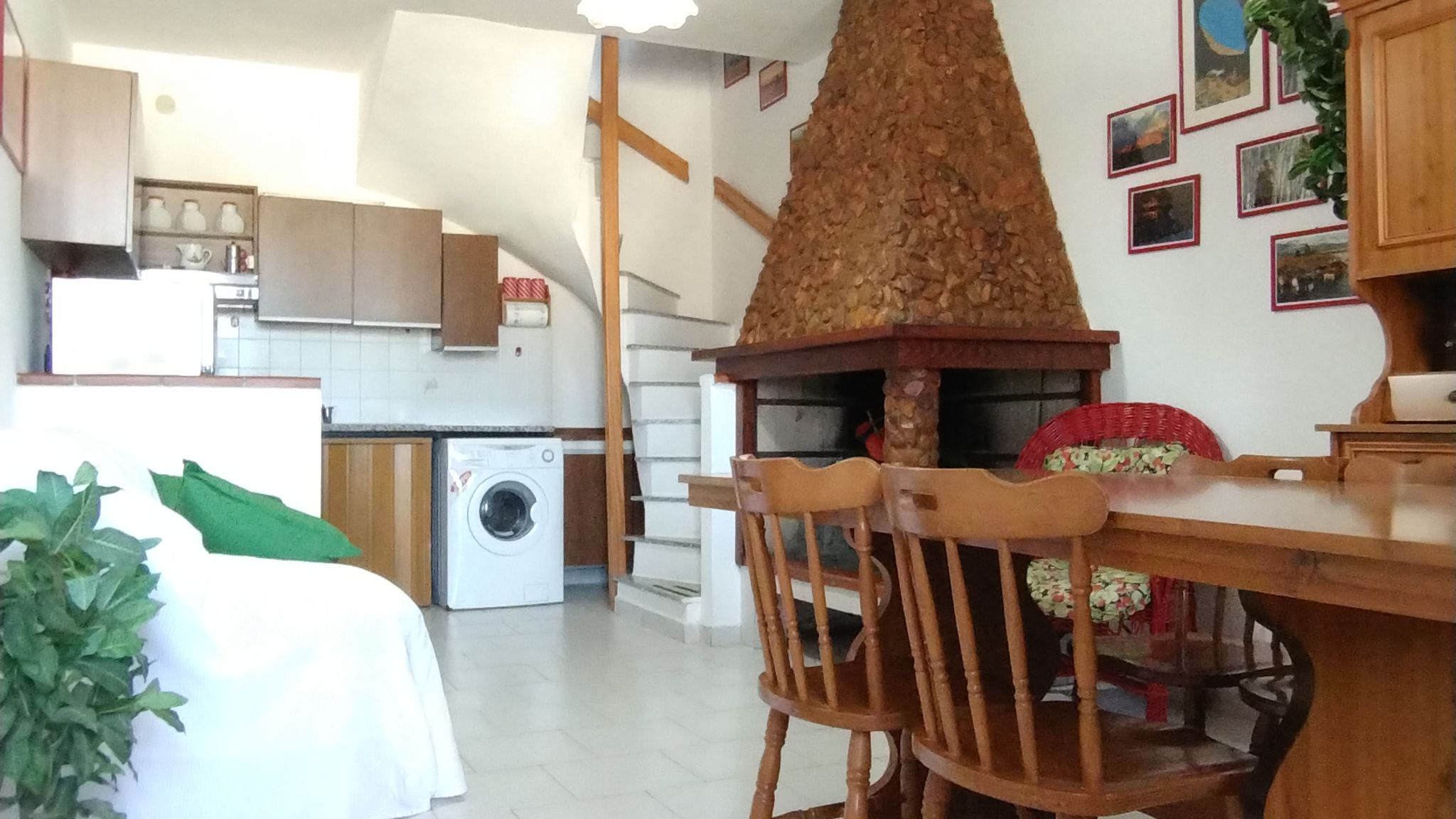 Italianway Calasetta Seagle apartment - a stone's throw from the sea